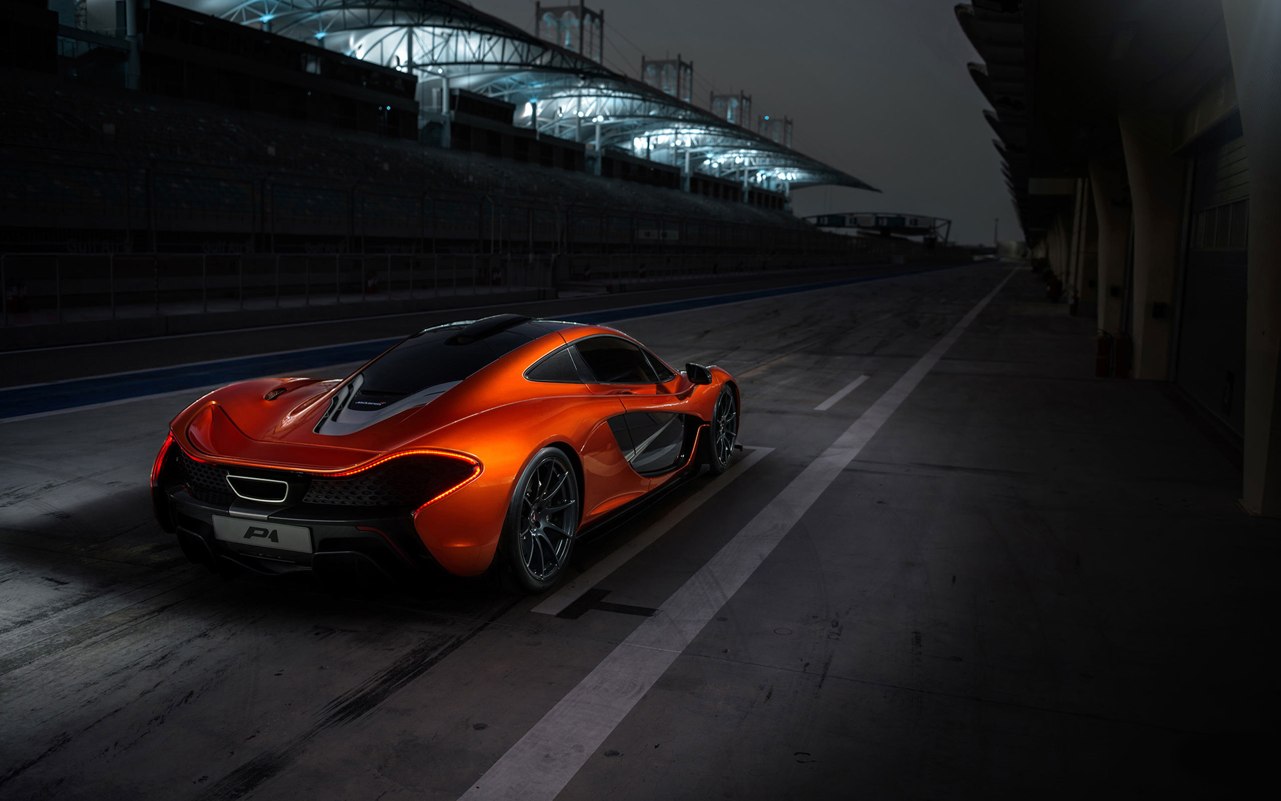 McLaren P1, Arancione, Box, Notte, 2K 1600p, sfondo desktop