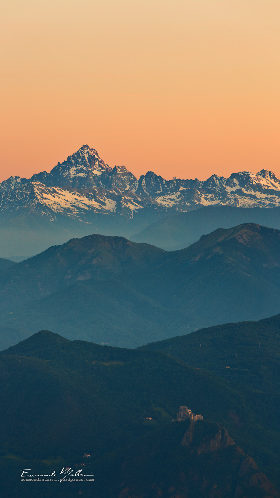 Montagne, Tramonto, Nebbia, Paesaggio, sfondo per iPhone e Android