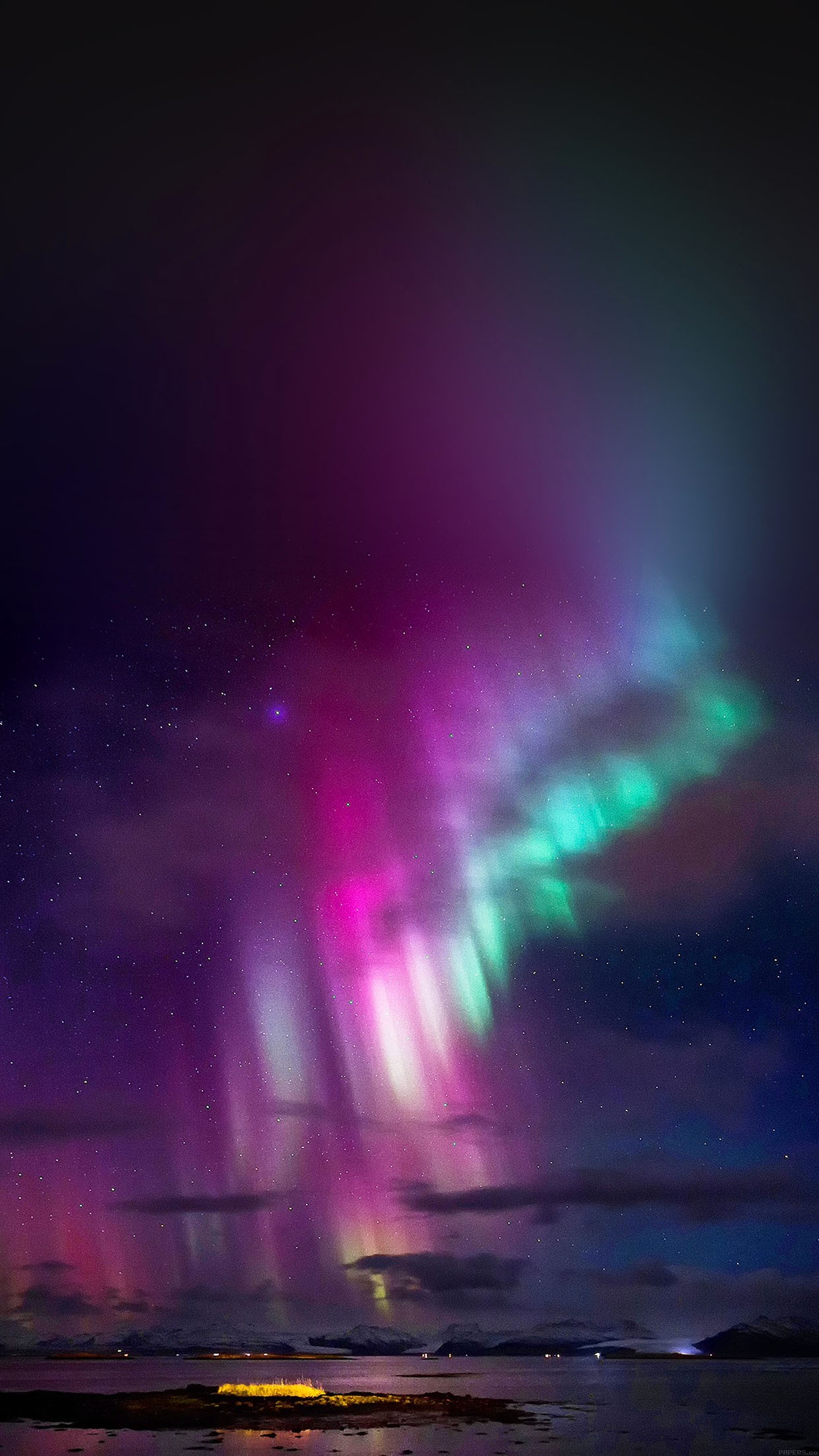 Aurora boreale, Cielo notturno, Viola, Verde, sfondo iPhone 5 verticale