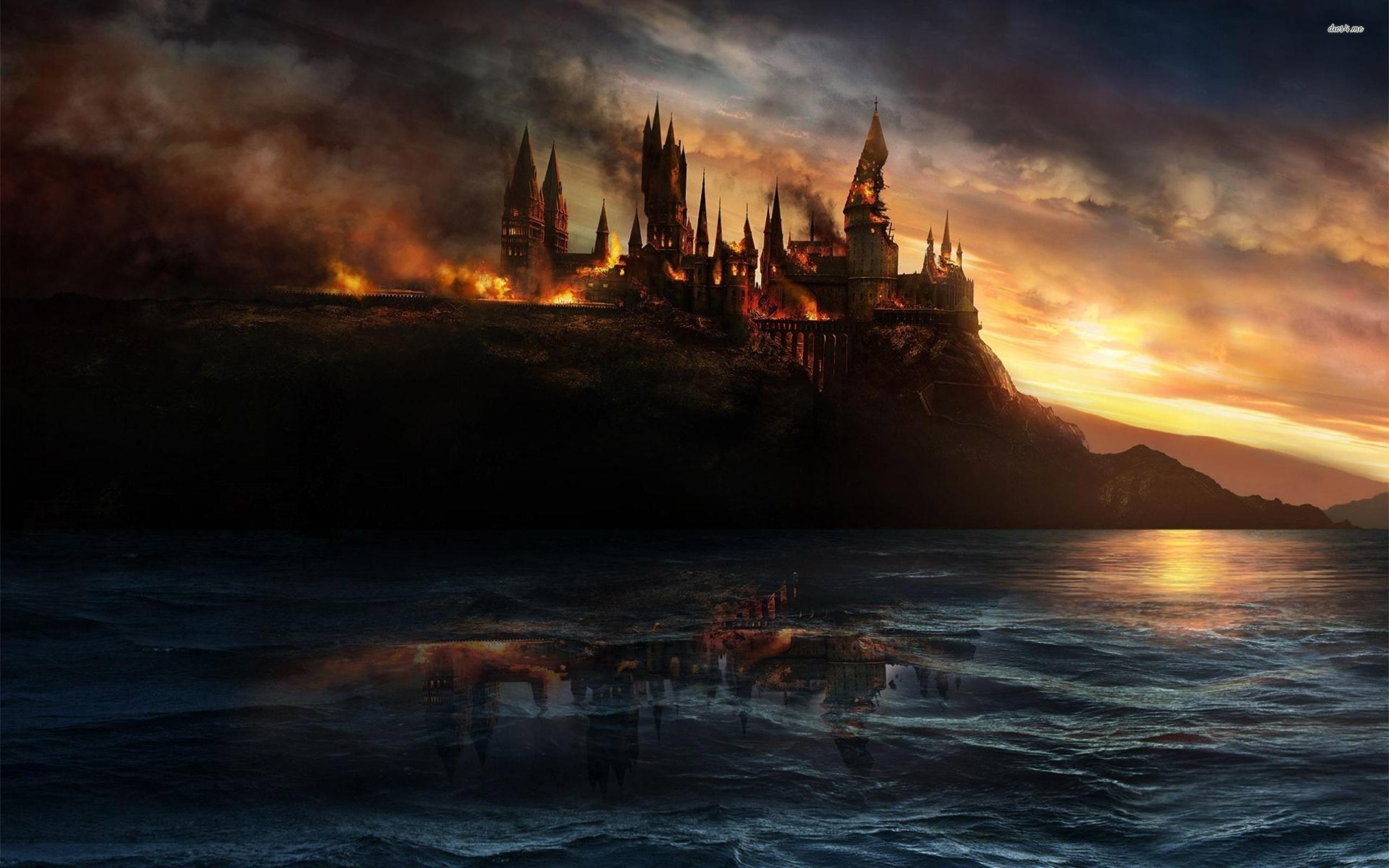 Castello di Hogwarts, Harry Potter, Incendio, Lago Nero, 2560x1600, immagine di sfondo