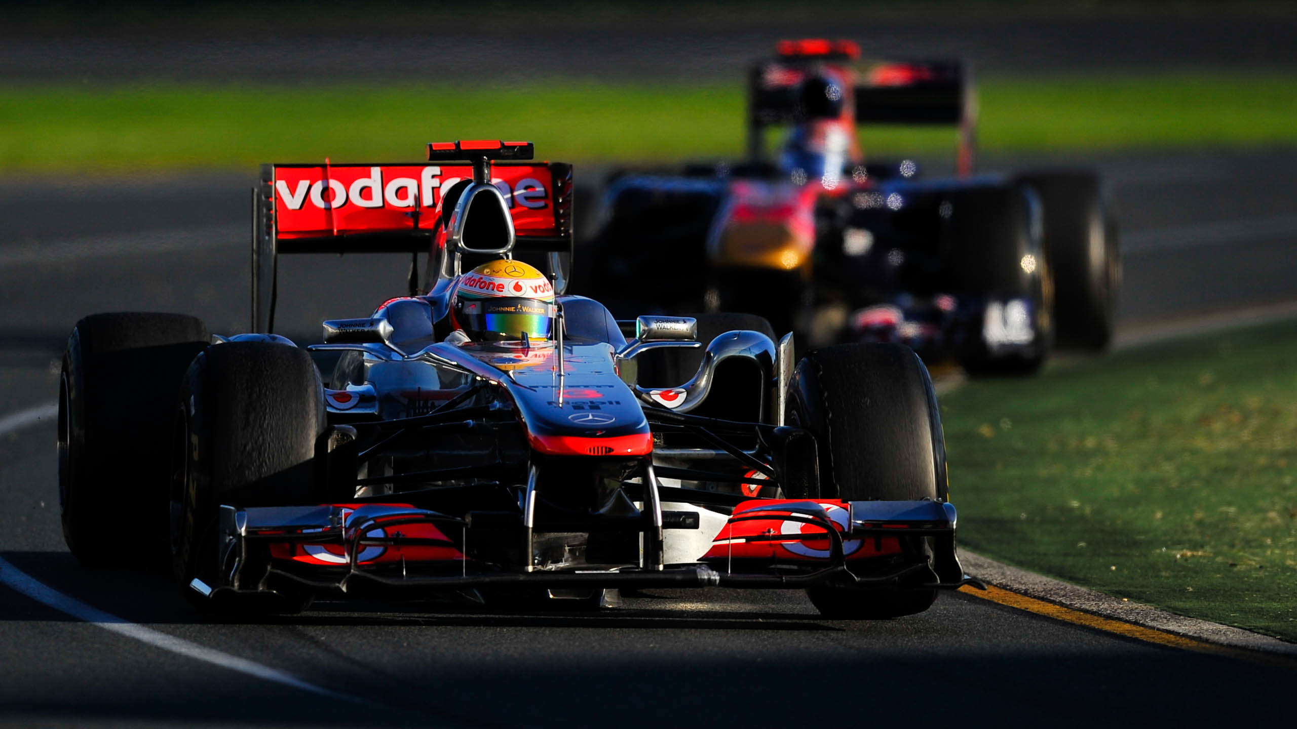 McLaren MP4-27, Lewis Hamilton, Vodafone McLaren Mercedes, Formula 1, sfondo 2560x1440 per PC