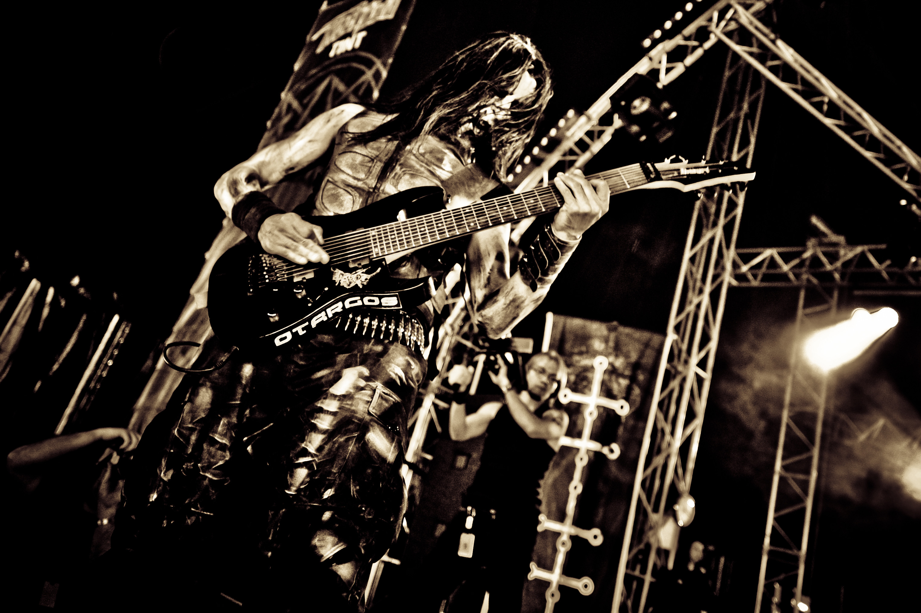 Black metal, Chitarrista, Concerto, Seppia, 2K, sfondo per portatile
