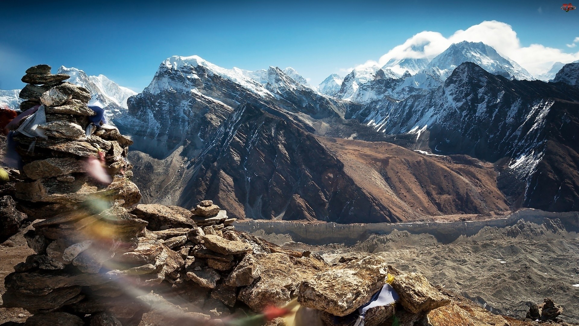 Himalaya, Montagne innevate, Ometti di pietra, Valle, Full HD, sfondo per PC