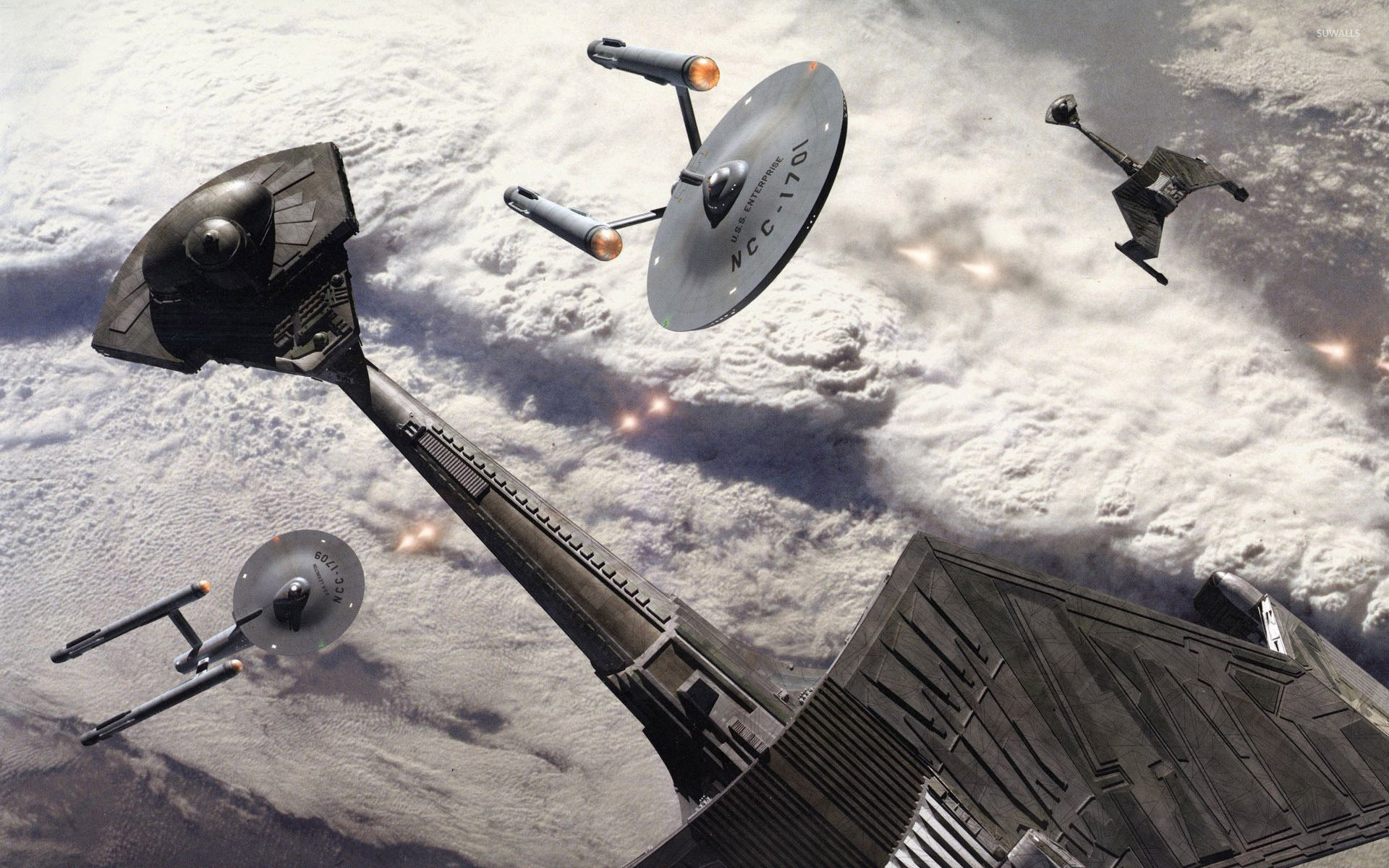 USS Enterprise (NCC-1701), Star Trek, Klingon, Navi spaziali, Nuvole, sfondo Windows 11