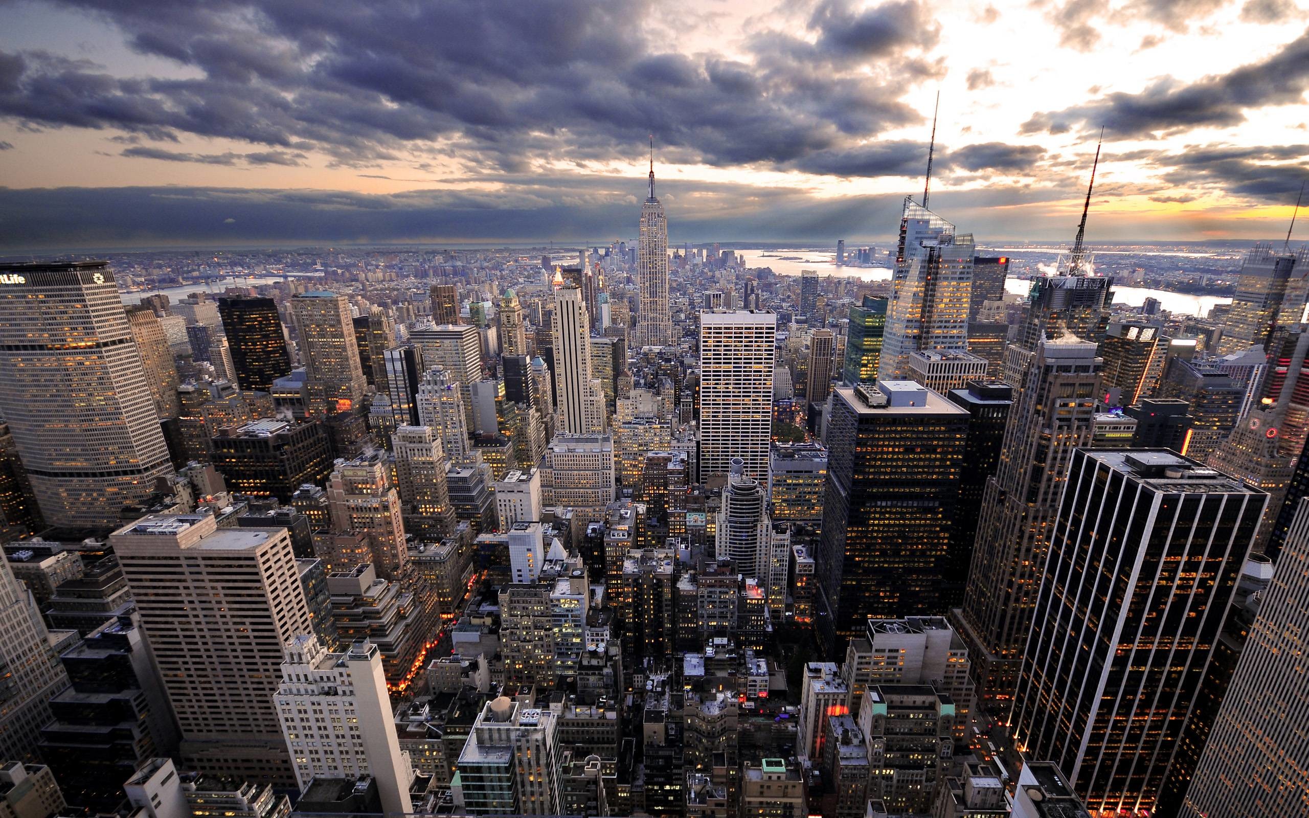 Empire State Building, Manhattan, Vista aerea, Nuvole, 2K 1600p, sfondo desktop