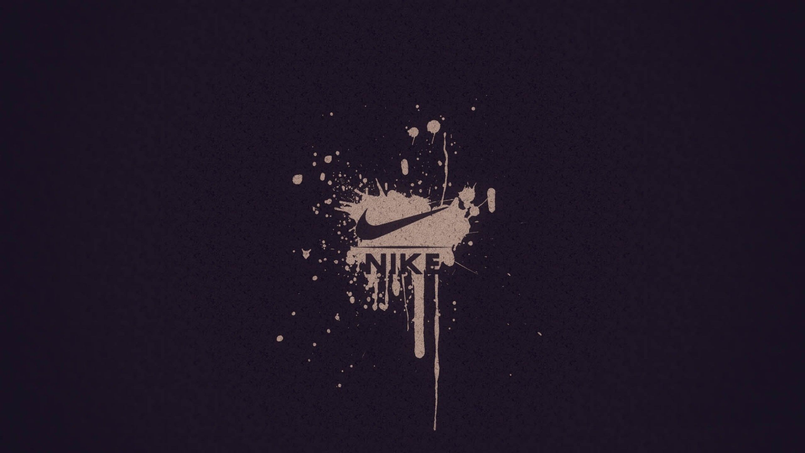 Nike, Schizzi di vernice, Sfondo viola scuro, 16:9 2K, wallpaper widescreen
