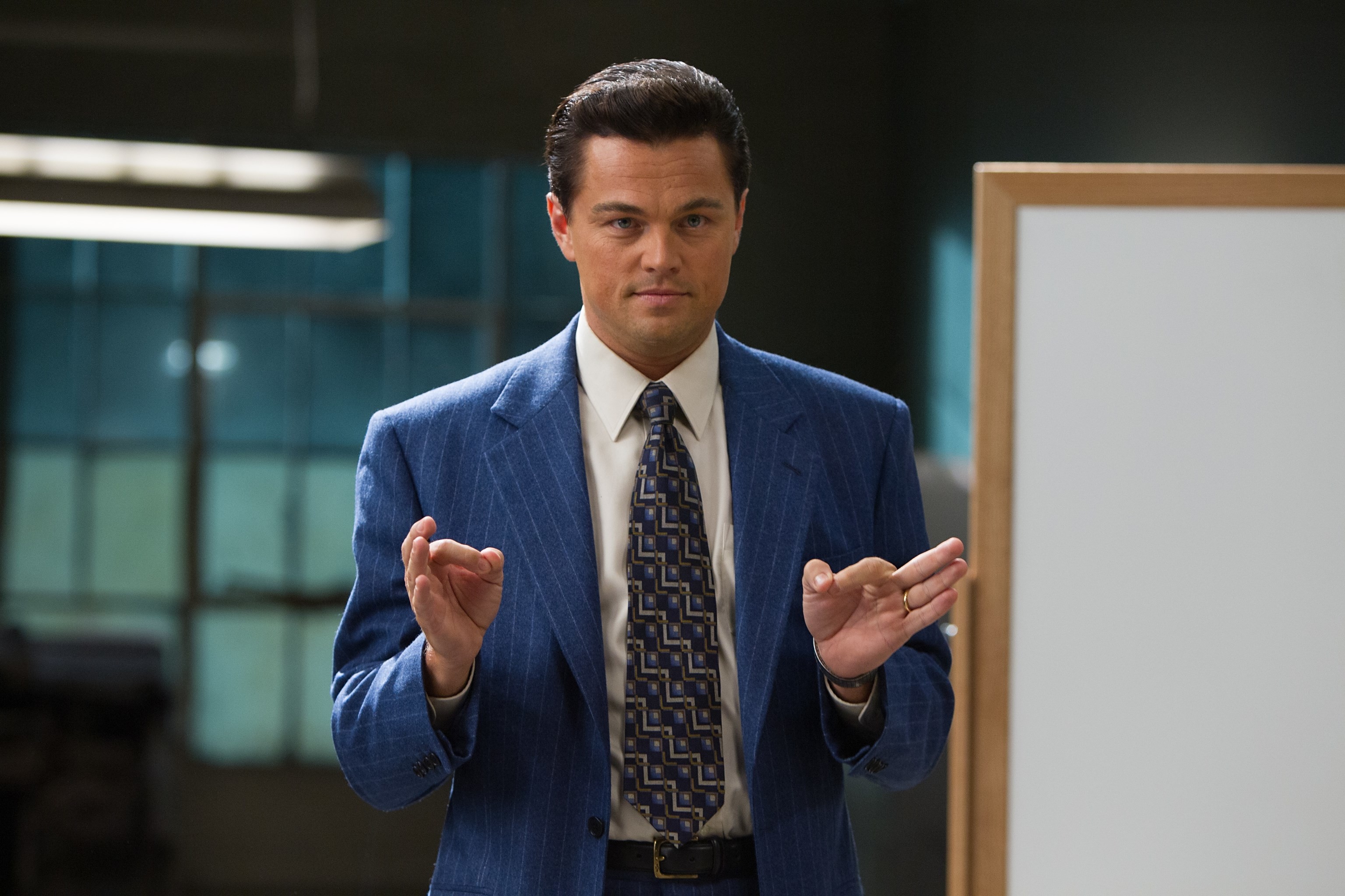 Leonardo DiCaprio, Jordan Belfort, The Wolf of Wall Street, Abito blu, sfondo per portatile
