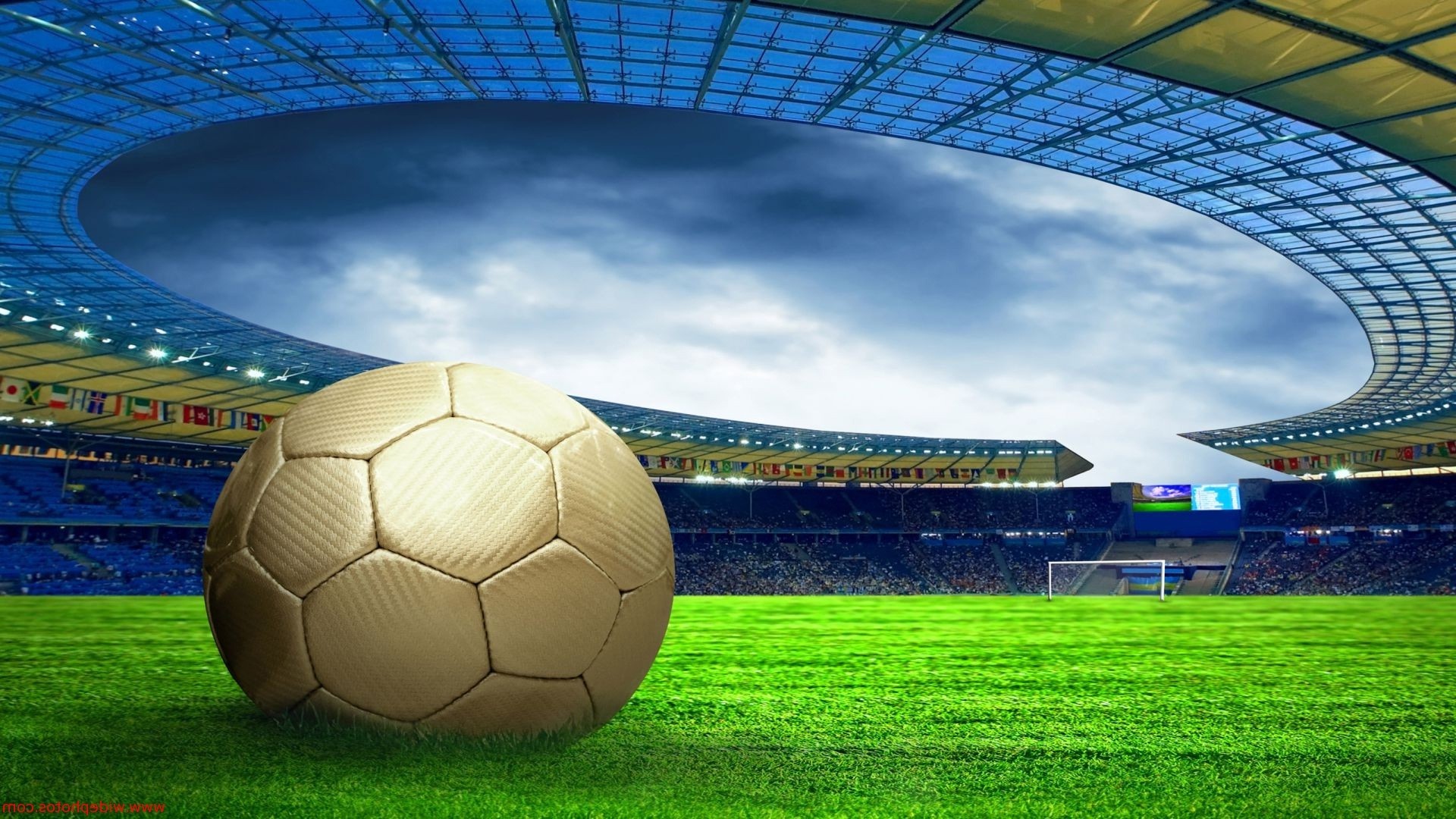 Pallone dorato, Stadio, Erba, Nuvole, Full HD 1080p, sfondo desktop