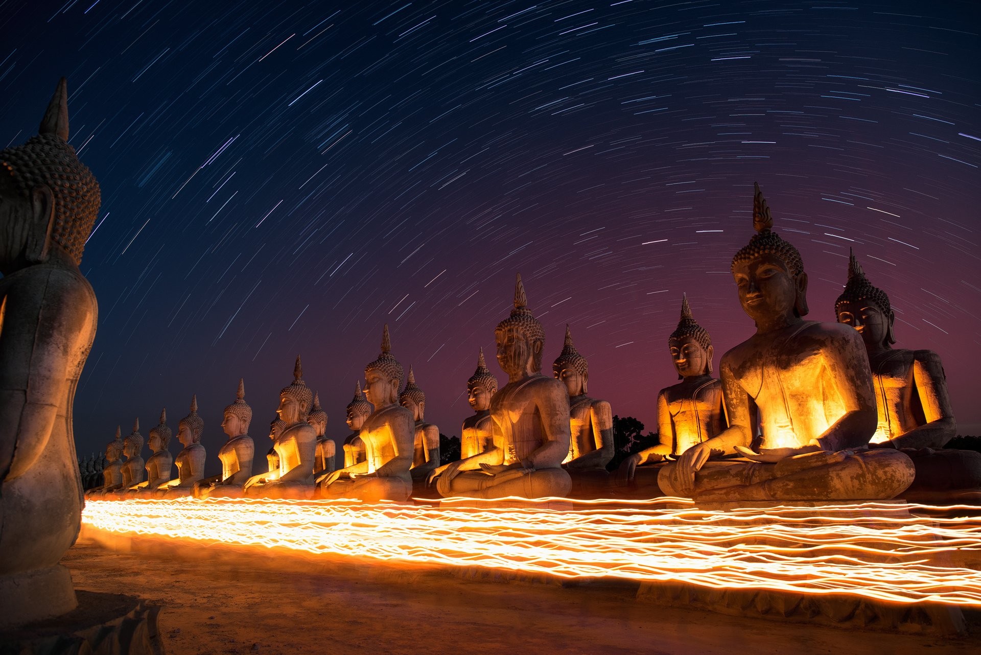 Statue di Buddha, Scie stellari, Notte, Tempio, Full HD, sfondo per portatile