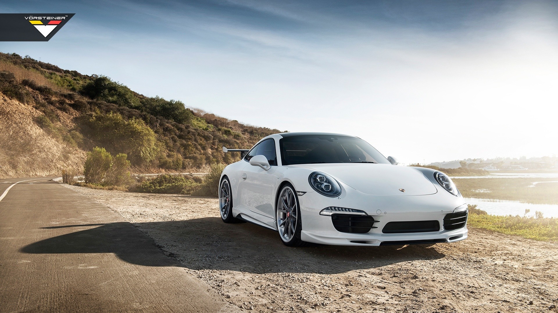 Porsche 911 Carrera (991), Bianco, Strada, Sole, 16:9 Full HD, sfondo widescreen