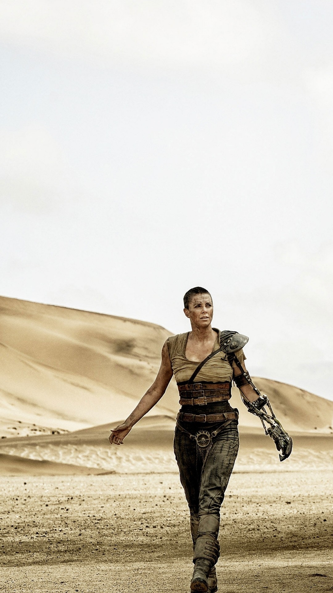 Mad Max: Fury Road, Charlize Theron, Furiosa, Deserto, wallpaper per iPhone e Android