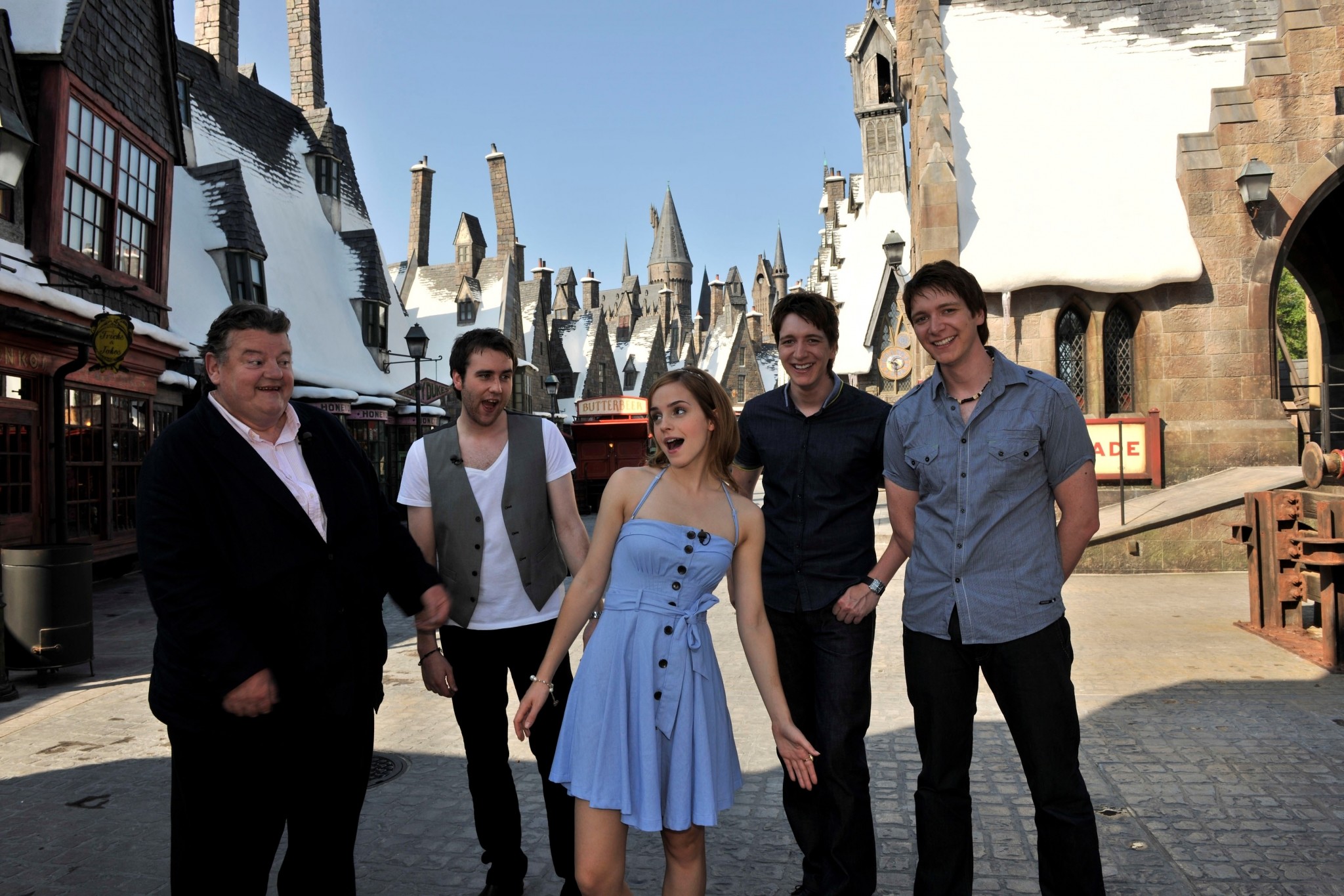 Emma Watson, Robbie Coltrane, Tom Felton, The Wizarding World of Harry Potter, Hogsmeade, sfondo Full HD