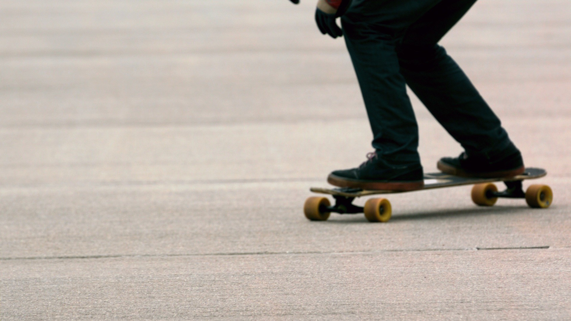 Longboard, Sneakers, Asfalto, 1920x1080, immagine di sfondo