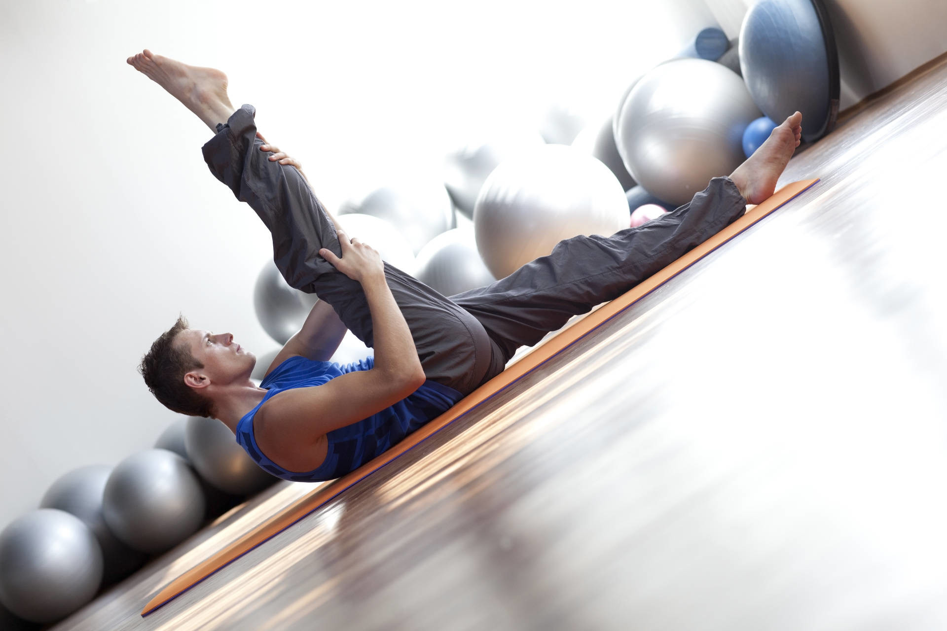 Pilates, Palle, Esercizio, Uomo, Full HD, sfondo Windows 11