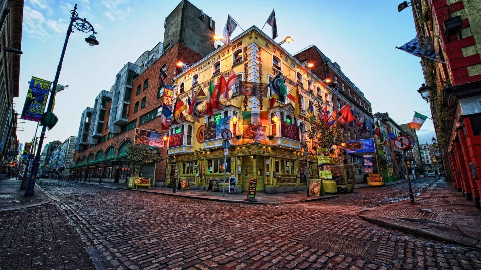 Temple Bar, Dublino, Irlanda, Pub, Bandiere, Full HD, sfondo per portatile