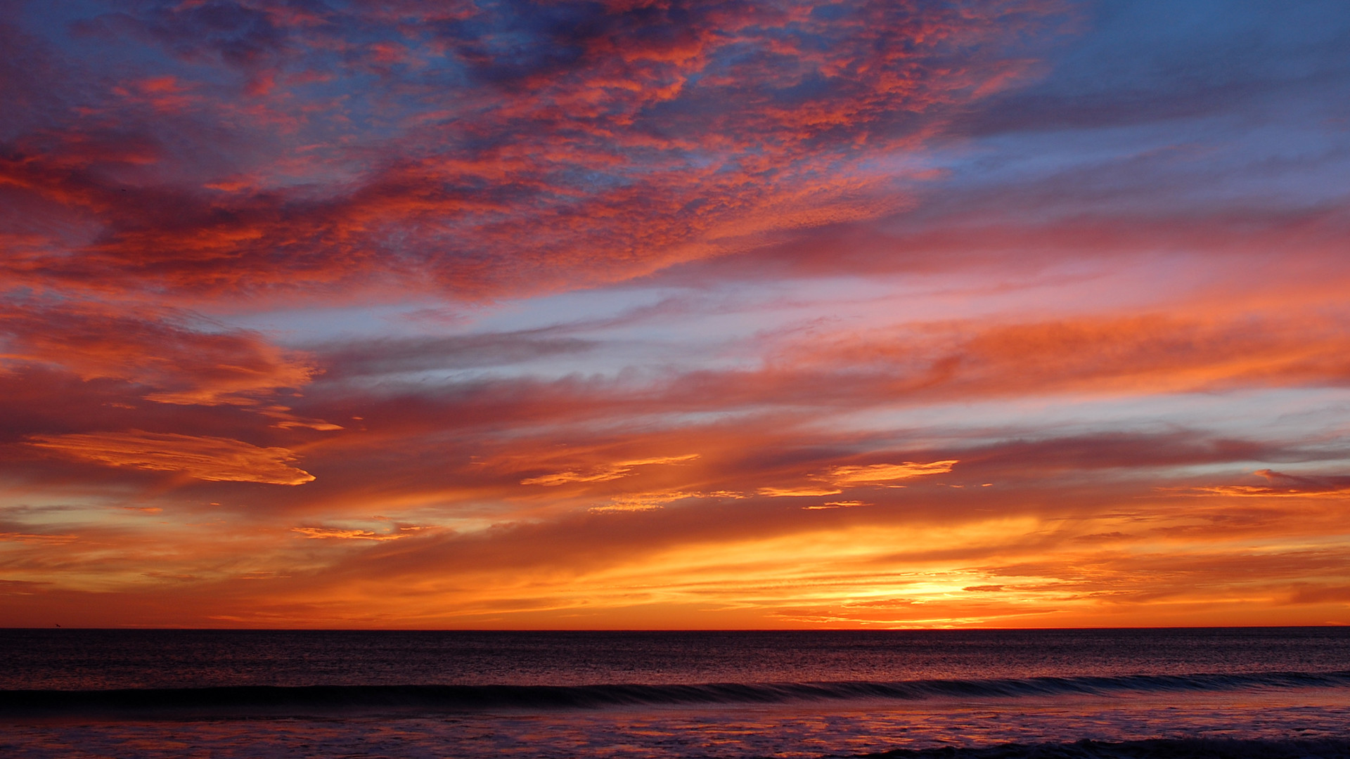 Tramonto, Mare, Nuvole rosse, Orizzonte, Full HD, sfondo Windows 11