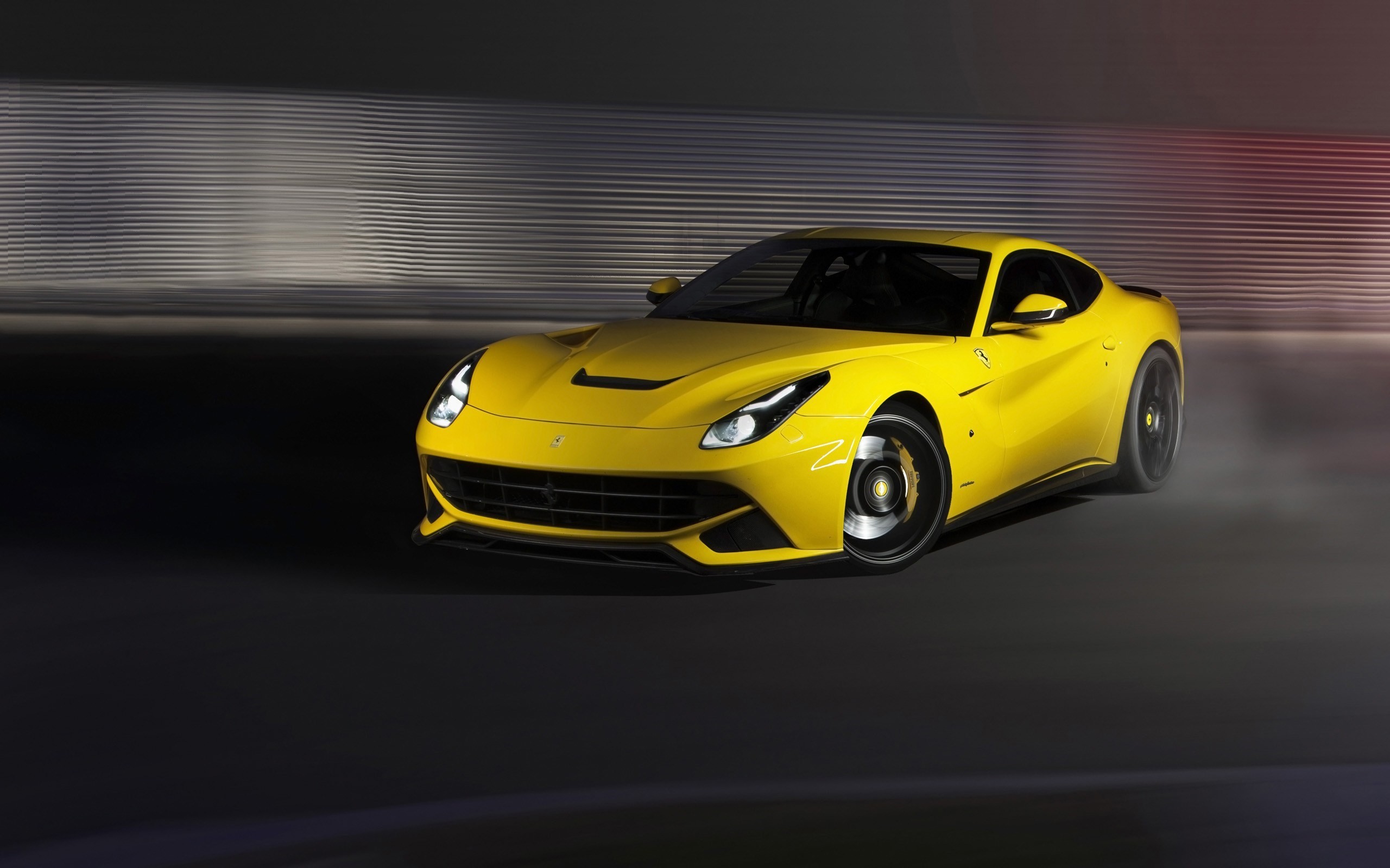 Ferrari F12berlinetta, Ferrari, Giallo, Mosso, 2K, sfondo per PC