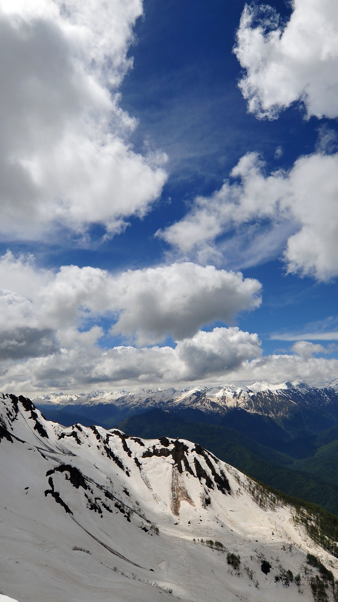 Montagne innevate, Nuvole, Cielo azzurro, Full HD, wallpaper per smartphone
