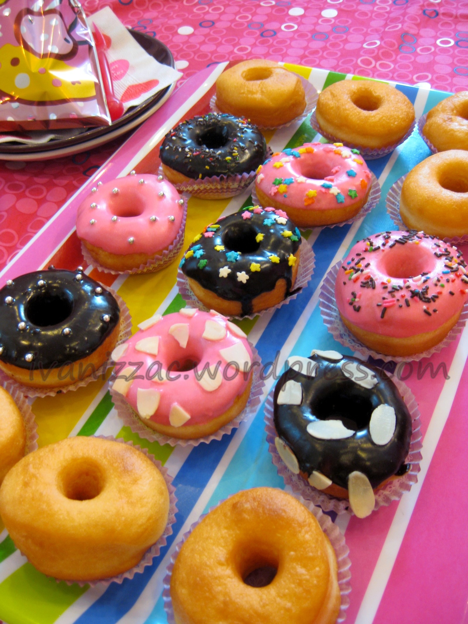 Ciambelle, Donut, Glassa, Dolci, QHD+, sfondo per iPad e tablet