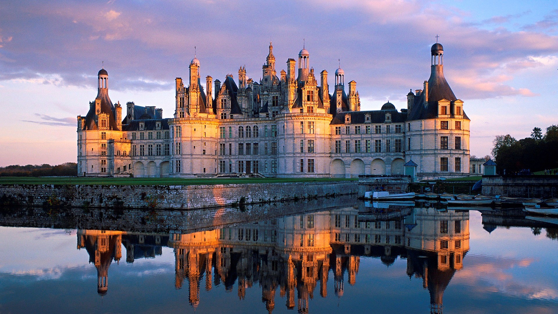 Castello di Chambord, Château de Chambord, Valle della Loira, Francia, Riflesso, Tramonto, sfondo 1080p