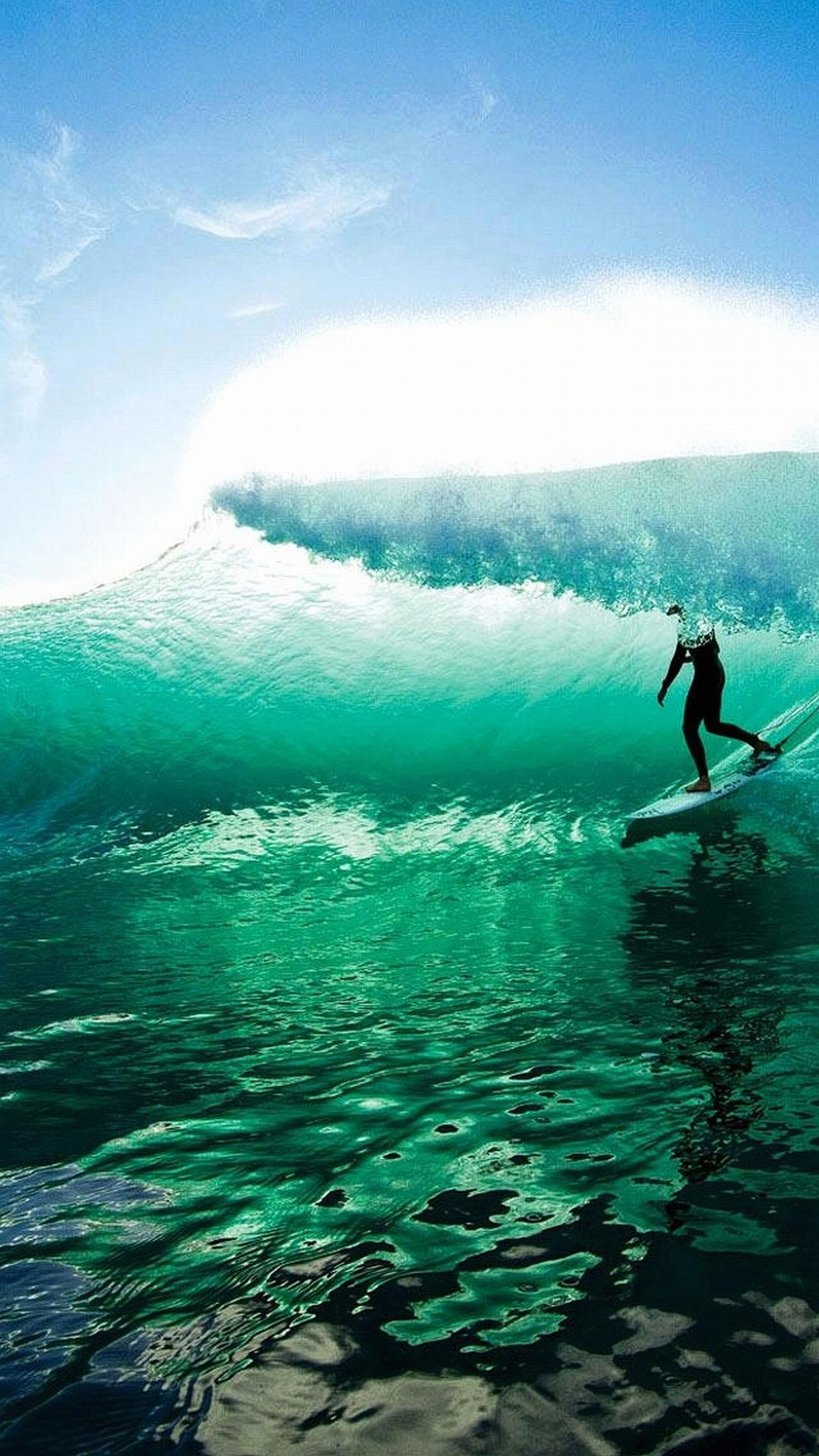 Surfista, Onda, Mare verde, QHD+, schermata di blocco del cellulare