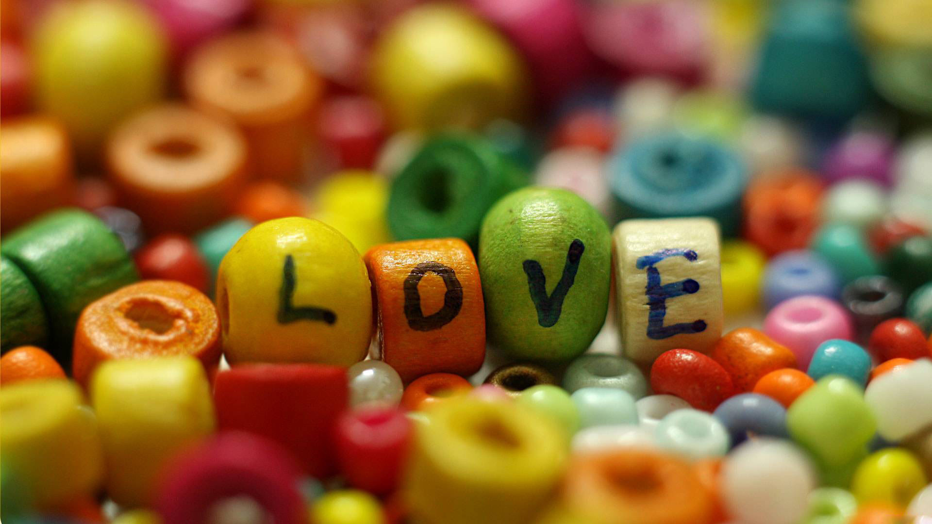 Perline, Love, Lettere, Macro, Full HD, sfondo per PC