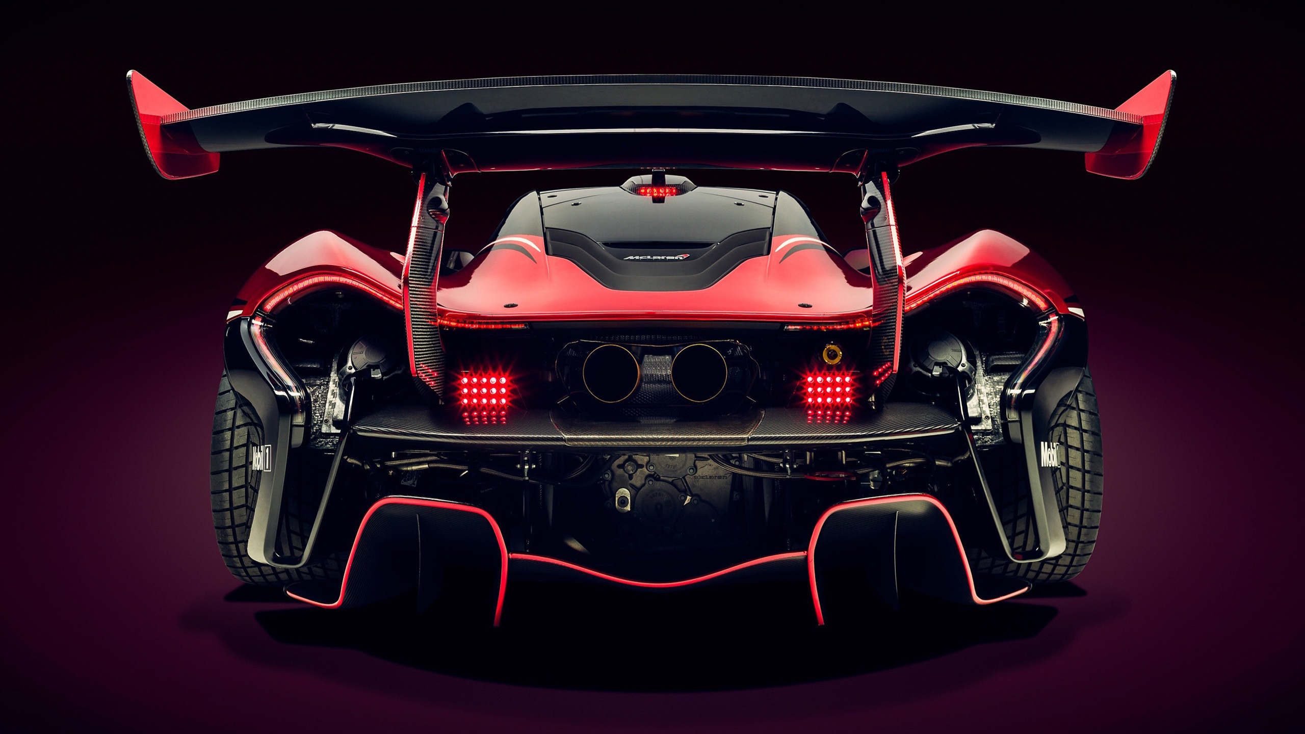 McLaren P1, Vista posteriore, Alettone, Luci rosse, 2K, sfondo per portatile
