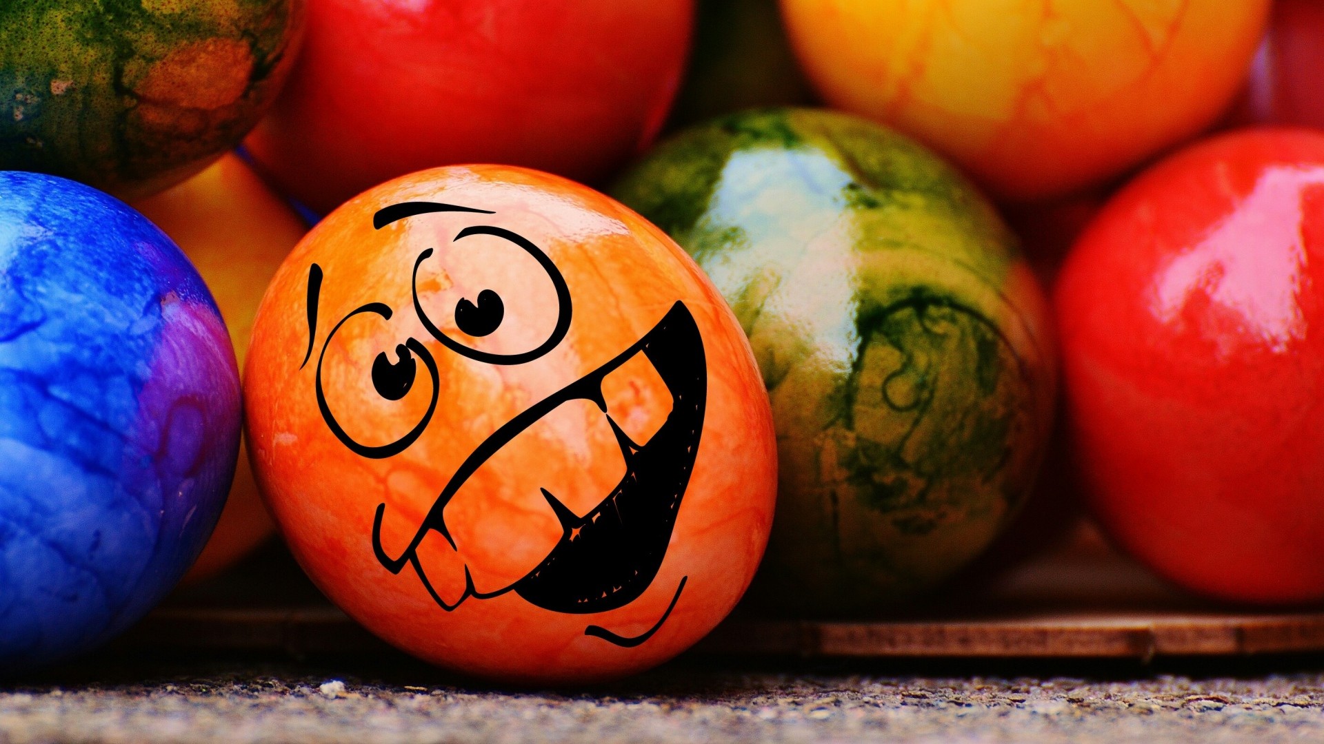 Uova di Pasqua, Faccina buffa, Uova colorate, Umorismo, Full HD 1080p, sfondo desktop