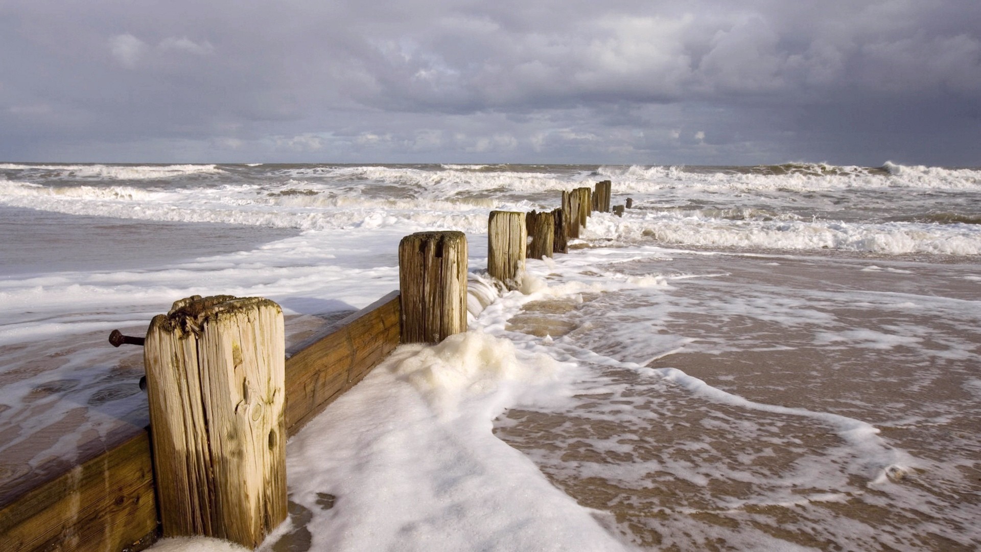 Frangiflutti, Onde, Spiaggia, Cielo nuvoloso, Full HD, sfondo per desktop