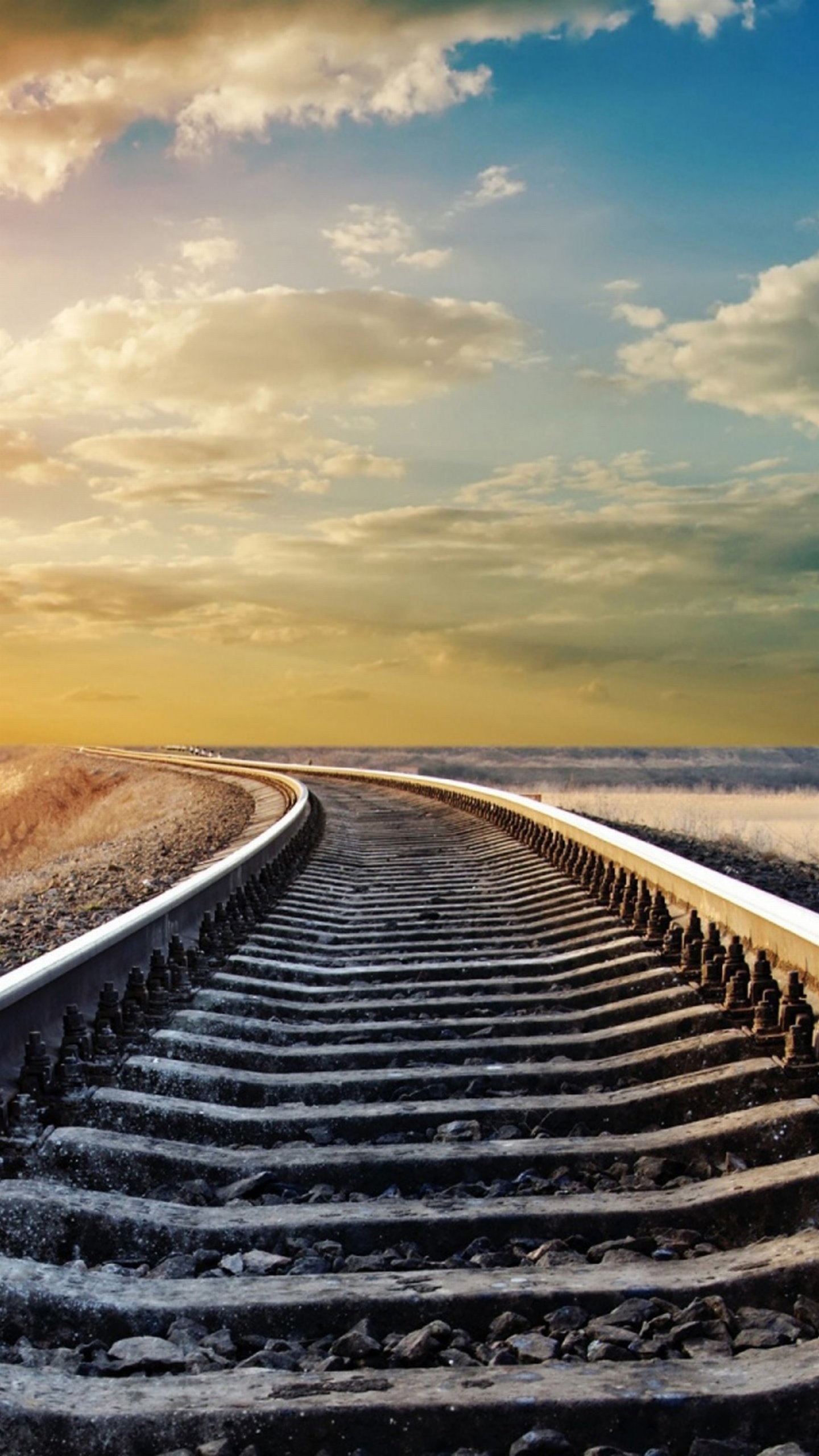 Binari, Ferrovia, Tramonto, Nuvole, sfondo QHD+ per smartphone