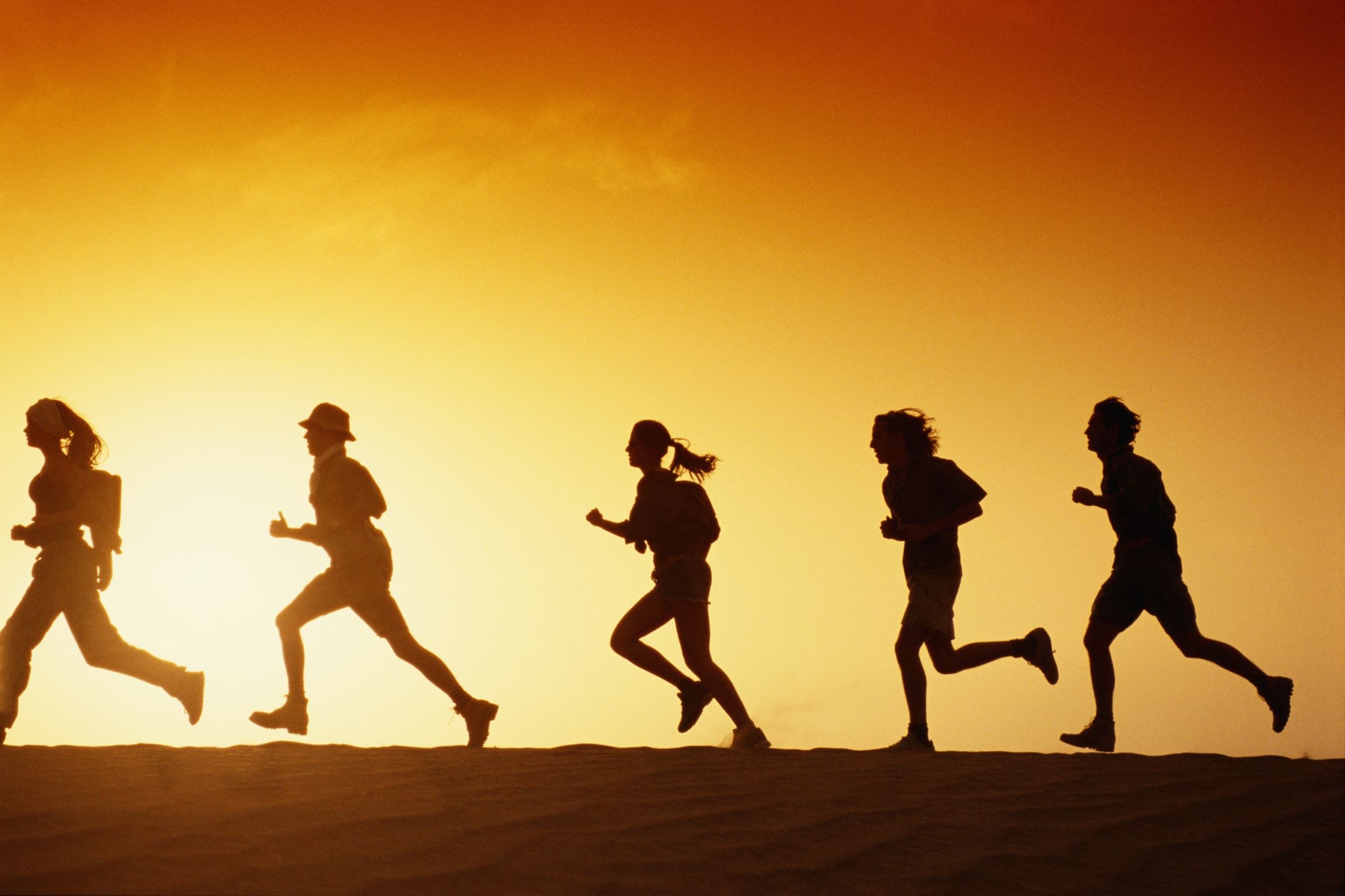 Corridori, Silhouette, Tramonto, Gruppo, Full HD, sfondo desktop