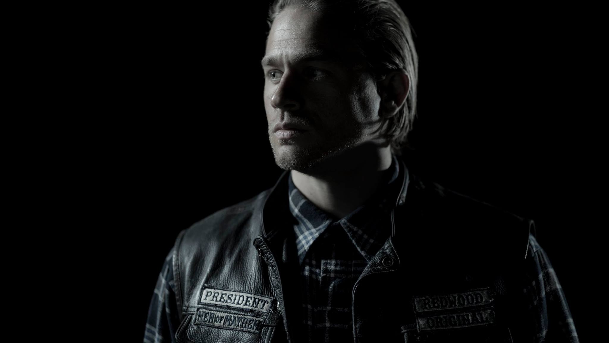 Charlie Hunnam, Jax Teller, Sons of Anarchy, Sfondo nero, 16:9 Full HD, wallpaper widescreen