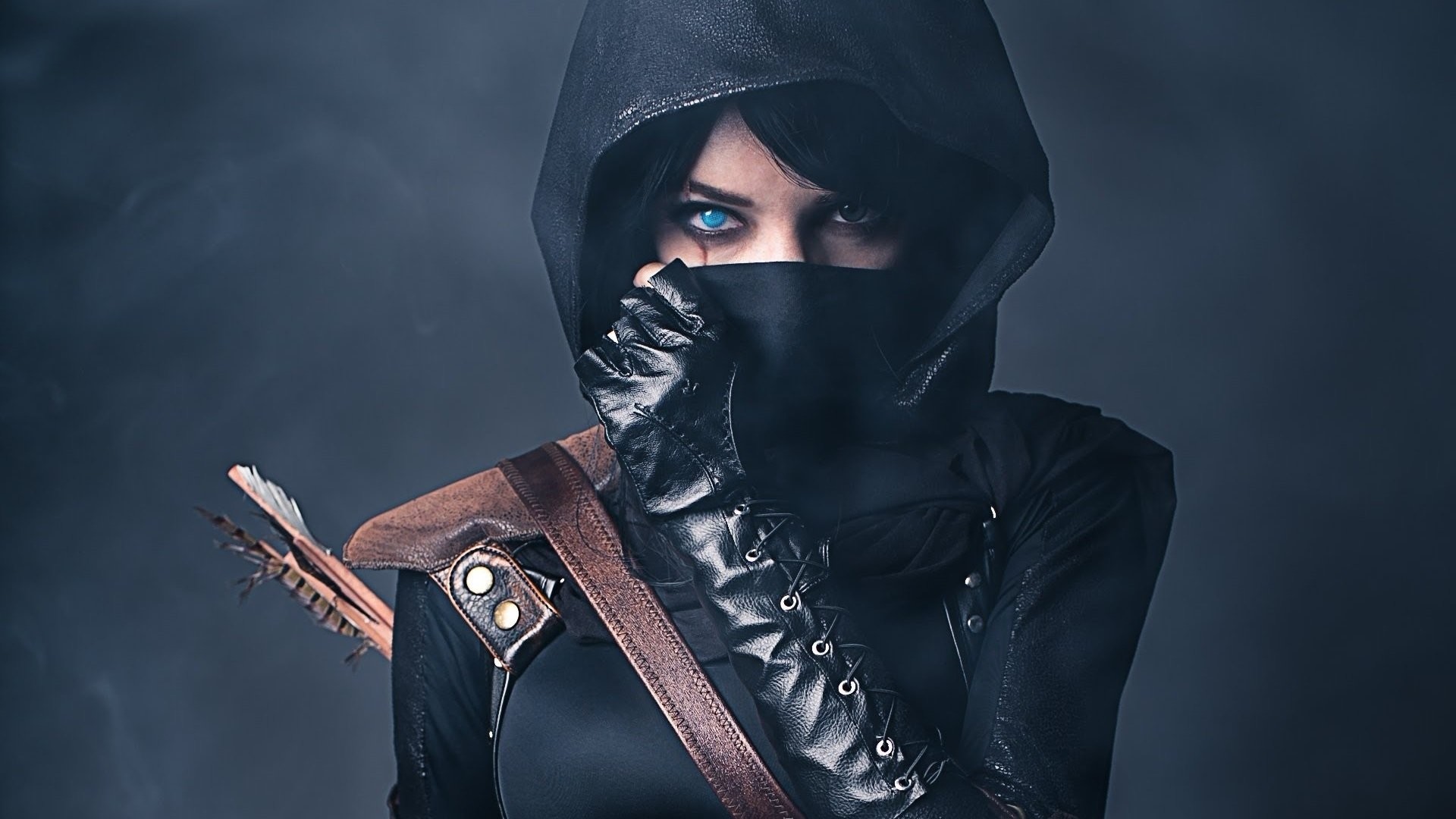 Cosplay, Assassina, Cappuccio, Occhi azzurri, Fantasy, 16:9 Full HD, wallpaper widescreen