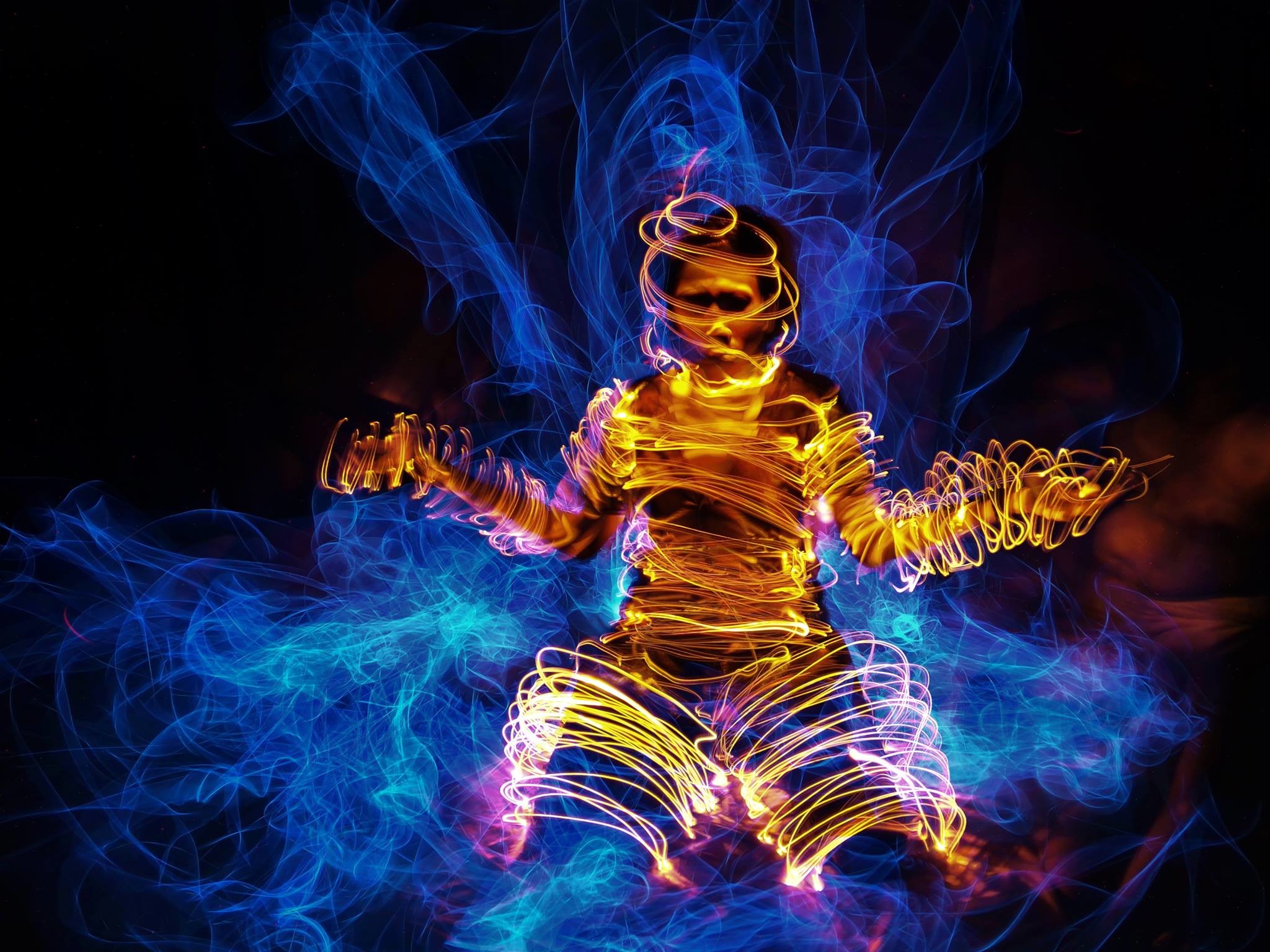 Light painting, Figura luminosa, Fumo blu, Arte digitale, immagine di sfondo Huawei P8 Lite