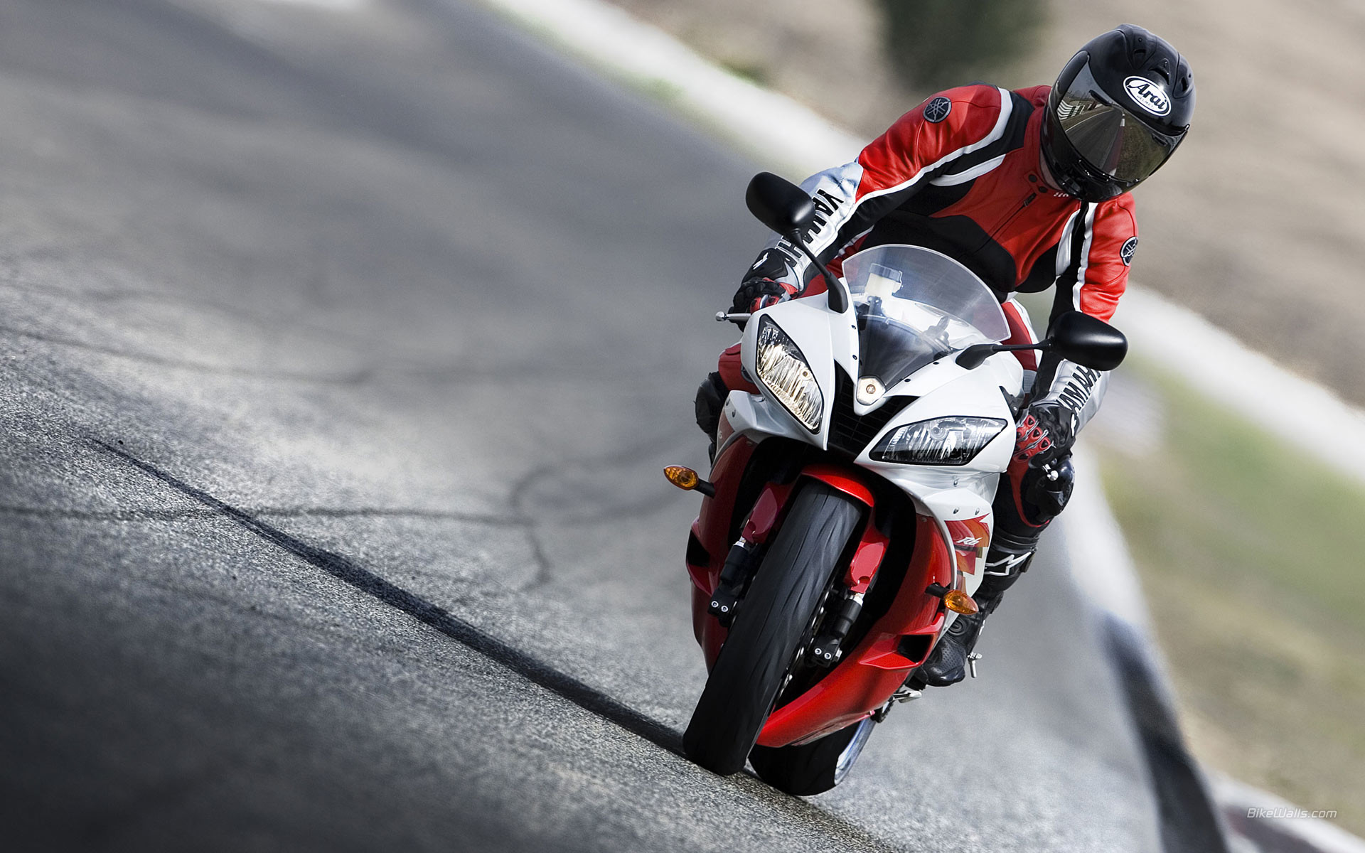 Moto sportiva, Piega, Pista, Pilota, 1920x1200, sfondo MacBook Pro