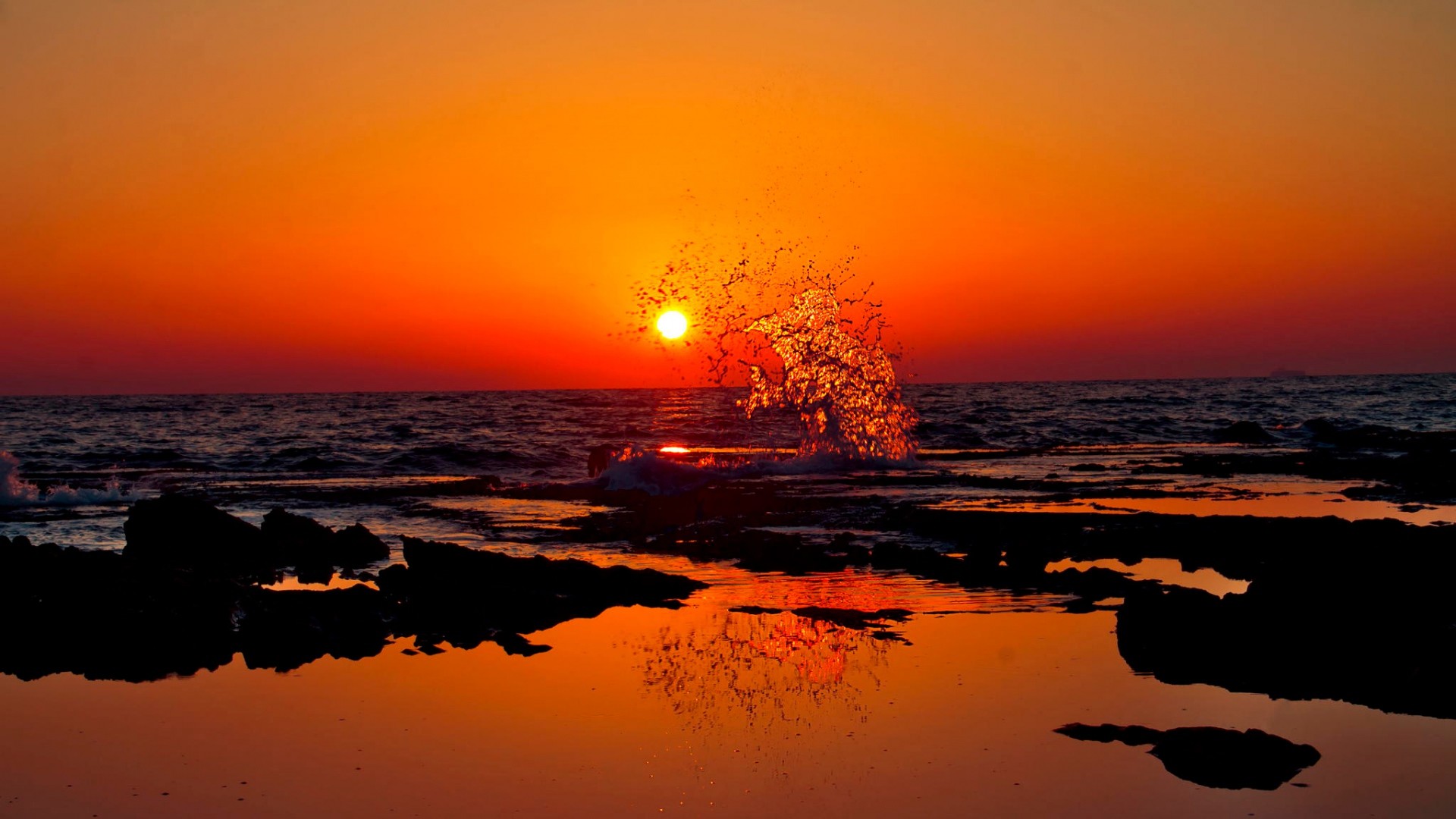 Tramonto sul mare, Onde, Rocce, Arancione, 16:9 Full HD, sfondo widescreen