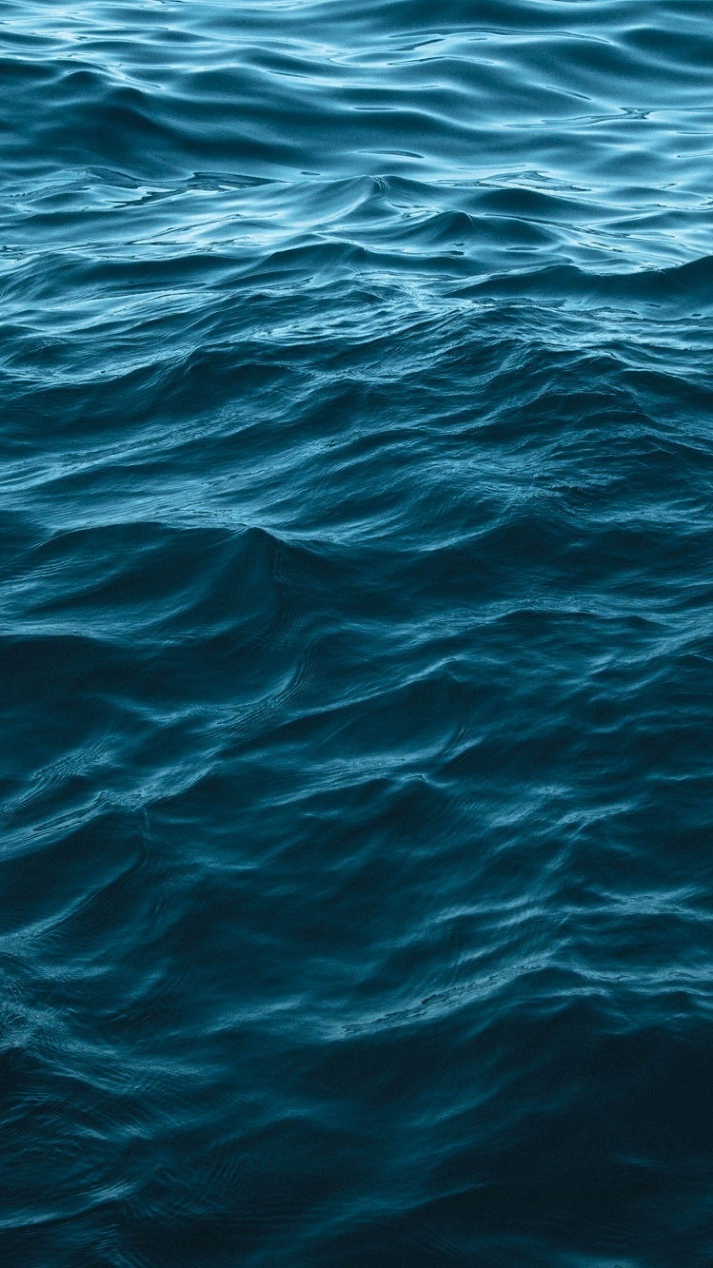 Mare, Superficie dell'acqua, Increspature, Blu profondo, QHD+, sfondo per smartphone