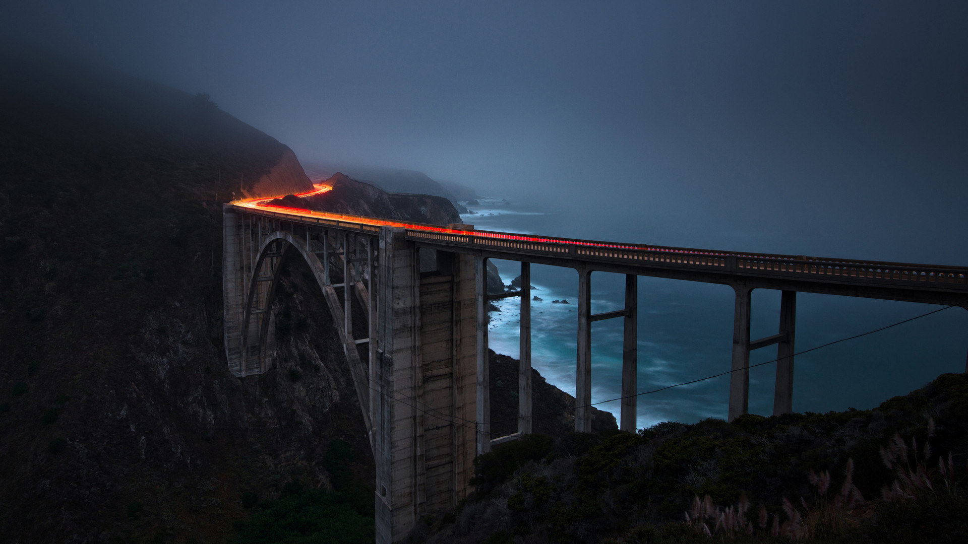 Bixby Creek Bridge, Big Sur, California, Ponte, Scogliera, Notte, sfondo Windows 11