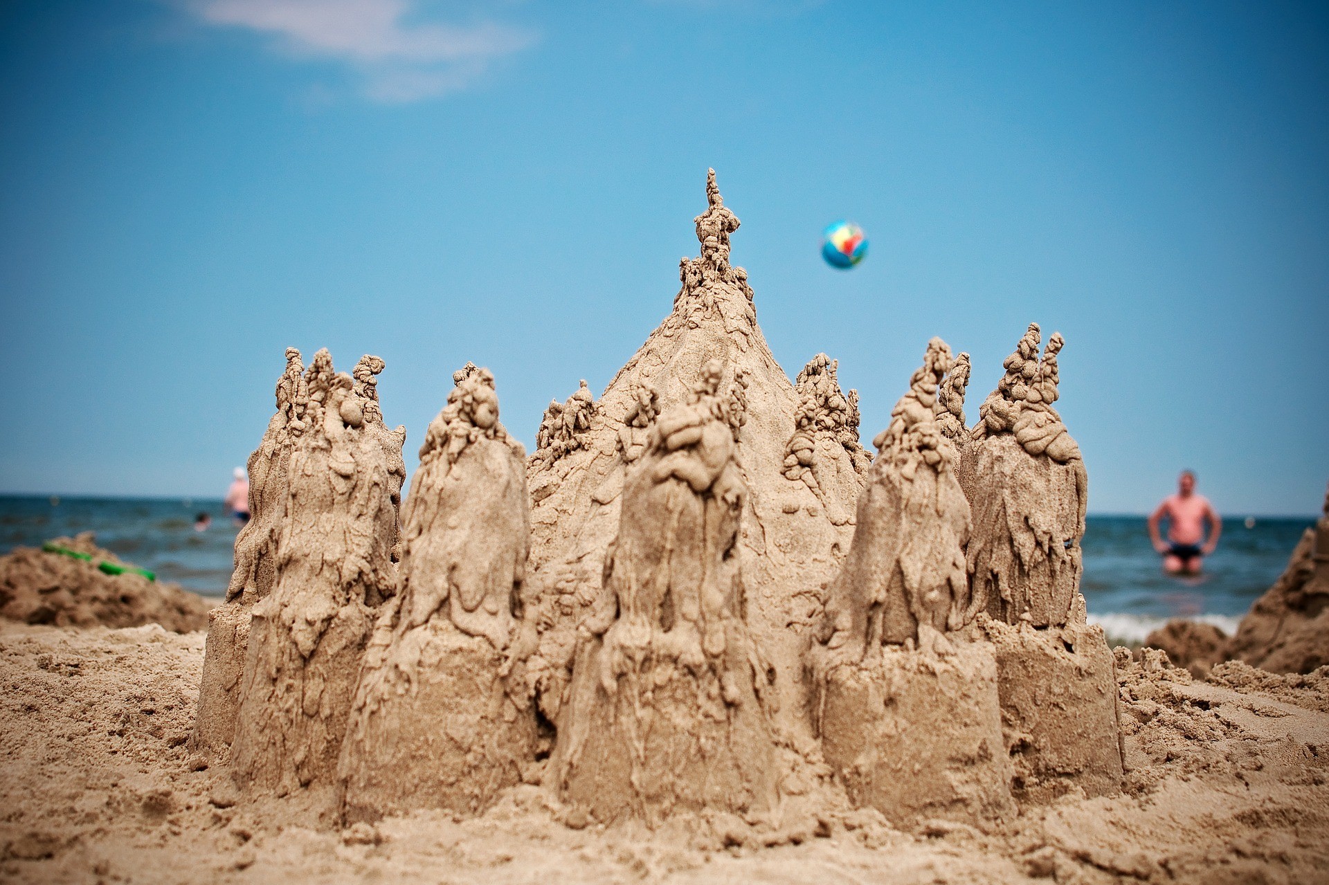 Castello di sabbia, Spiaggia, Pallone, Estate, Full HD, sfondo per portatile
