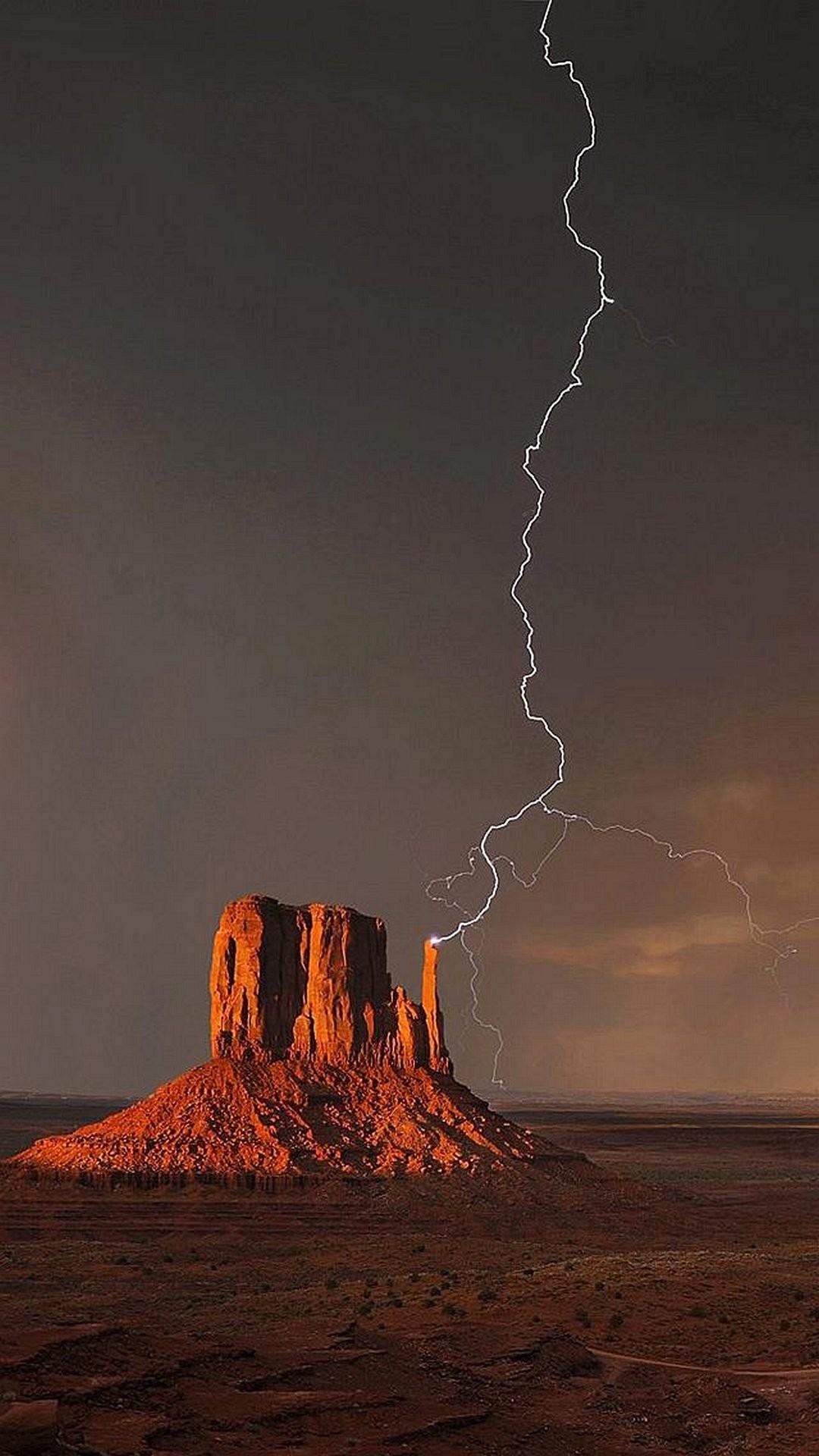 Monument Valley, Fulmine, Deserto, Tempesta, wallpaper iPhone