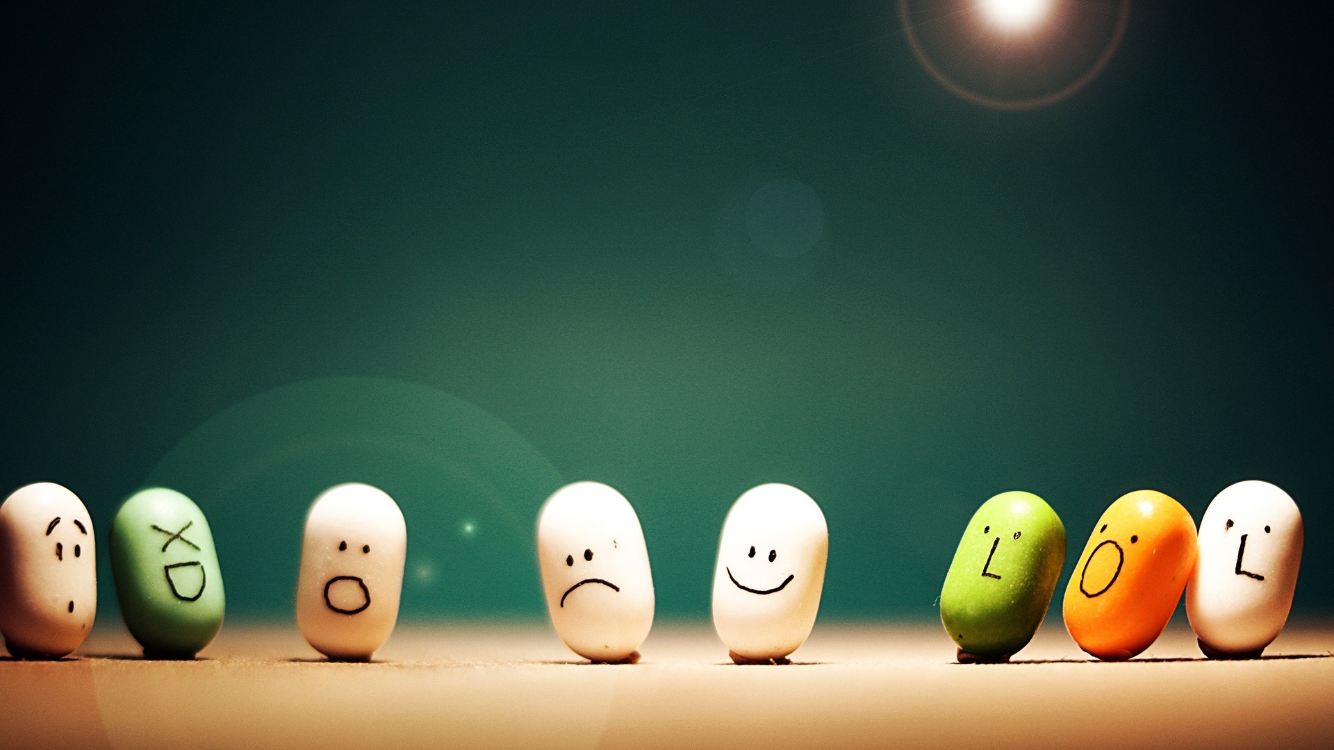 Pillole con facce, Emoticon, Espressioni, Umorismo, Verde scuro, wallpaper Windows 11