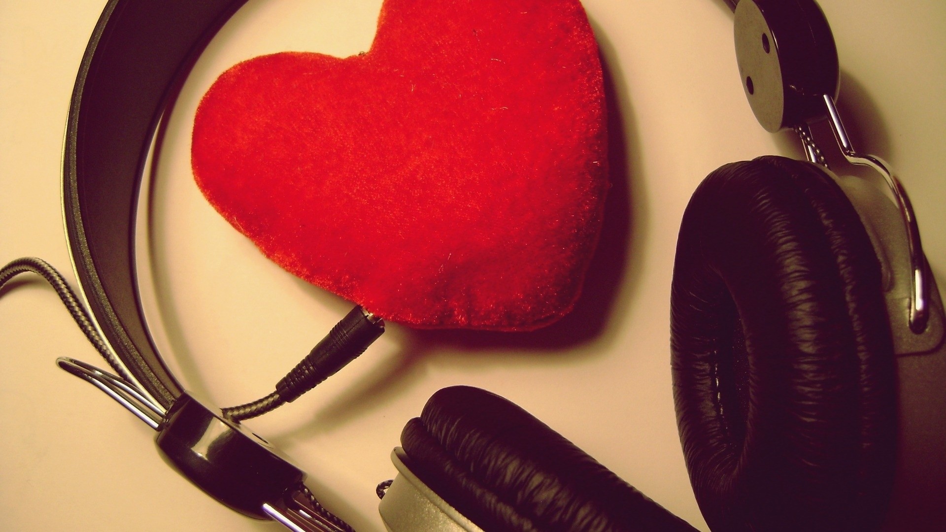 Cuore, Cuffie, Rosso, 16:9 Full HD, sfondo widescreen