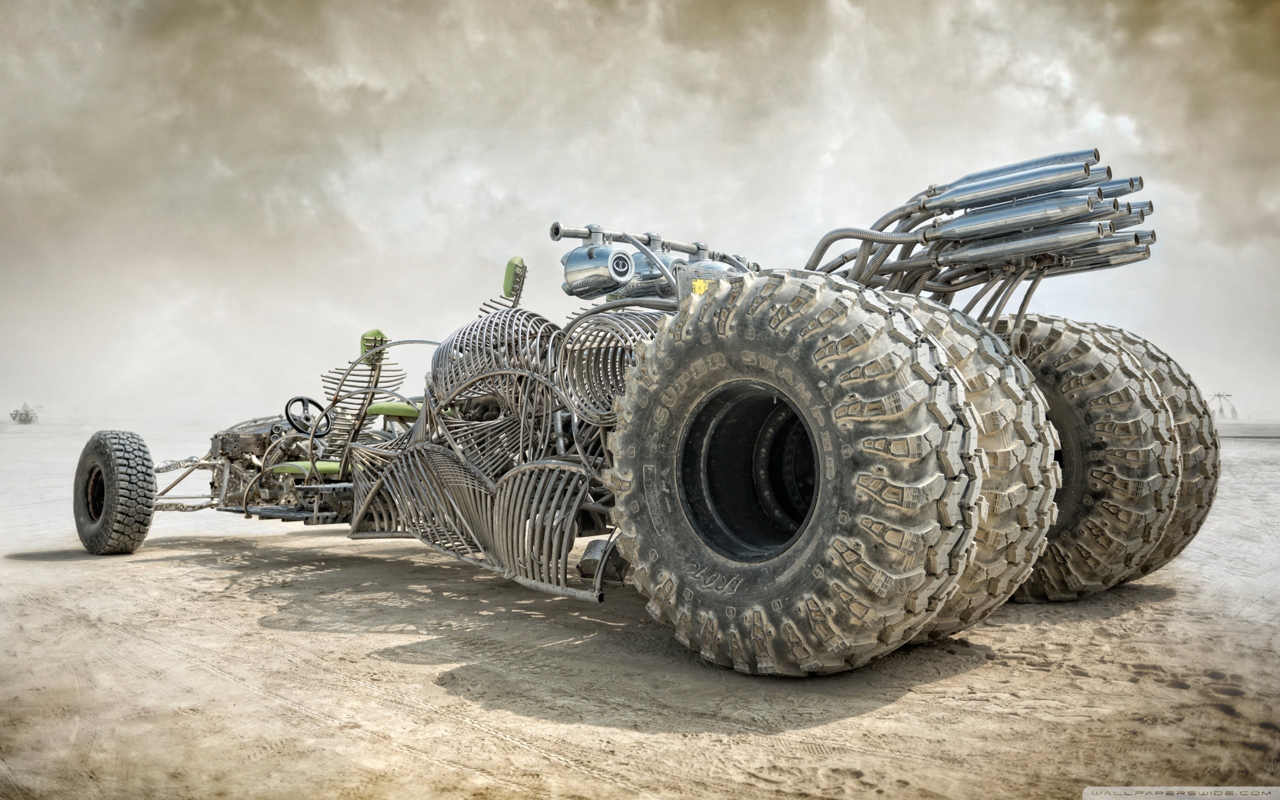 Mad Max: Fury Road, Bigfoot, Veicolo mostruoso, Ruote giganti, 2560x1600, sfondo MacBook Pro