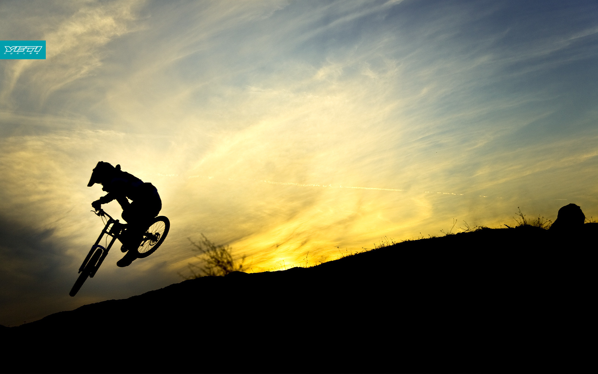 Mountain bike, Silhouette, Tramonto, Salto, Full HD, wallpaper per portatile