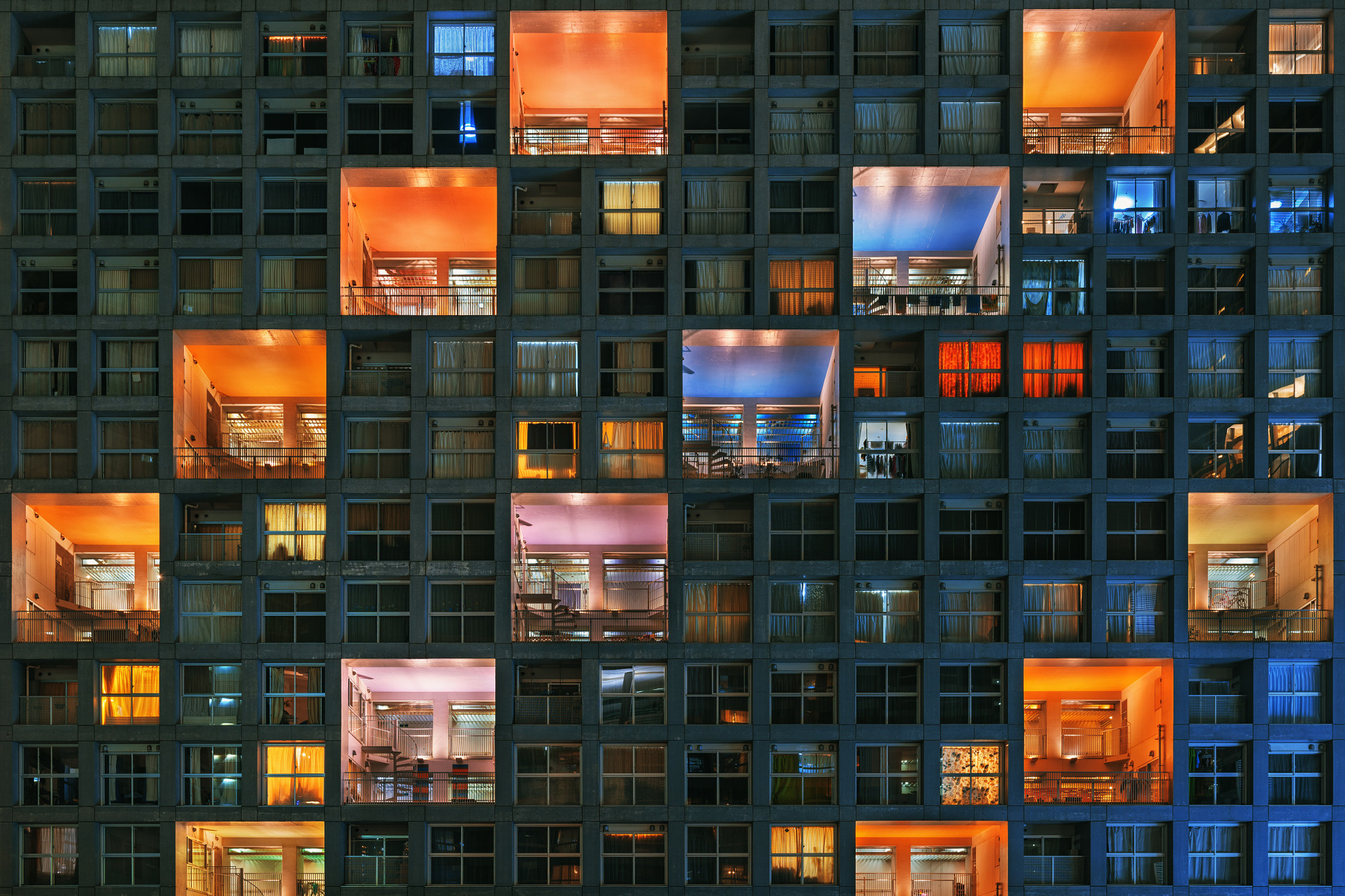 Finestre, Palazzo, Notte, Luci, Full HD, sfondo desktop