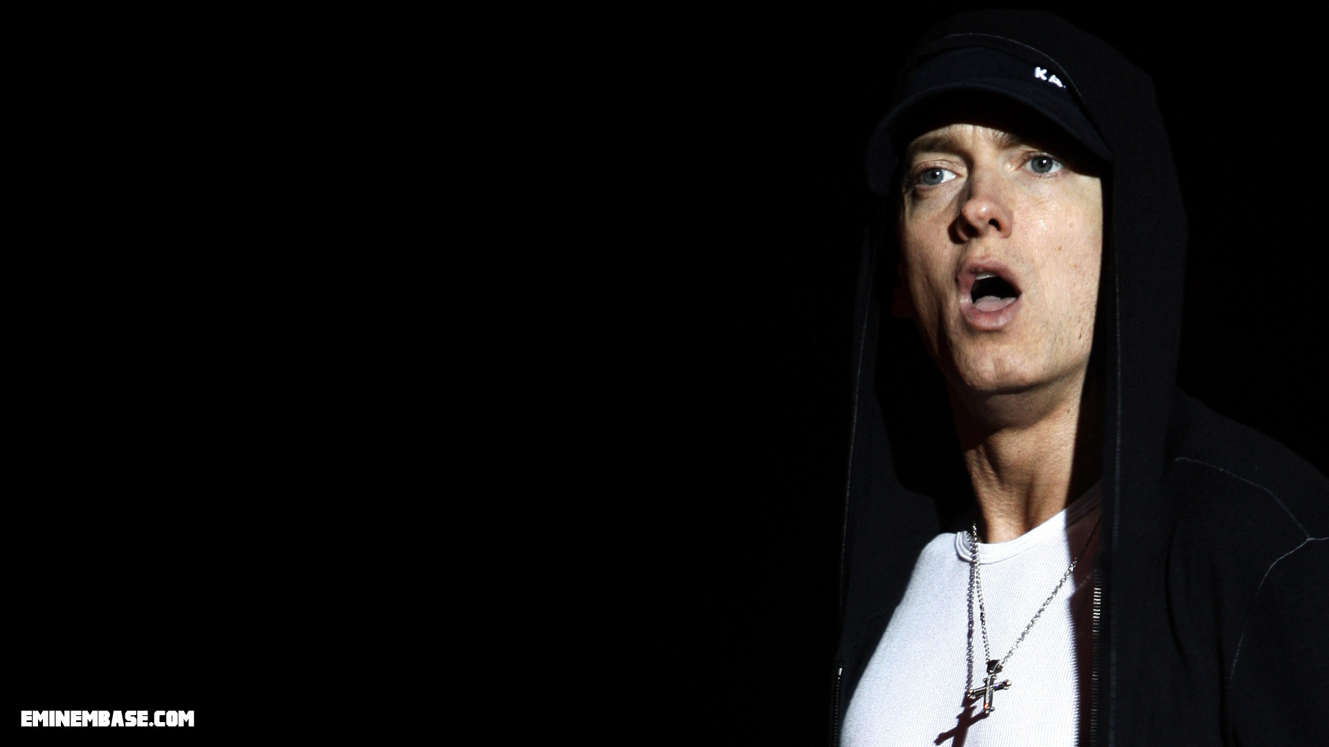 Eminem, Cappuccio, Sfondo nero, Full HD, wallpaper desktop