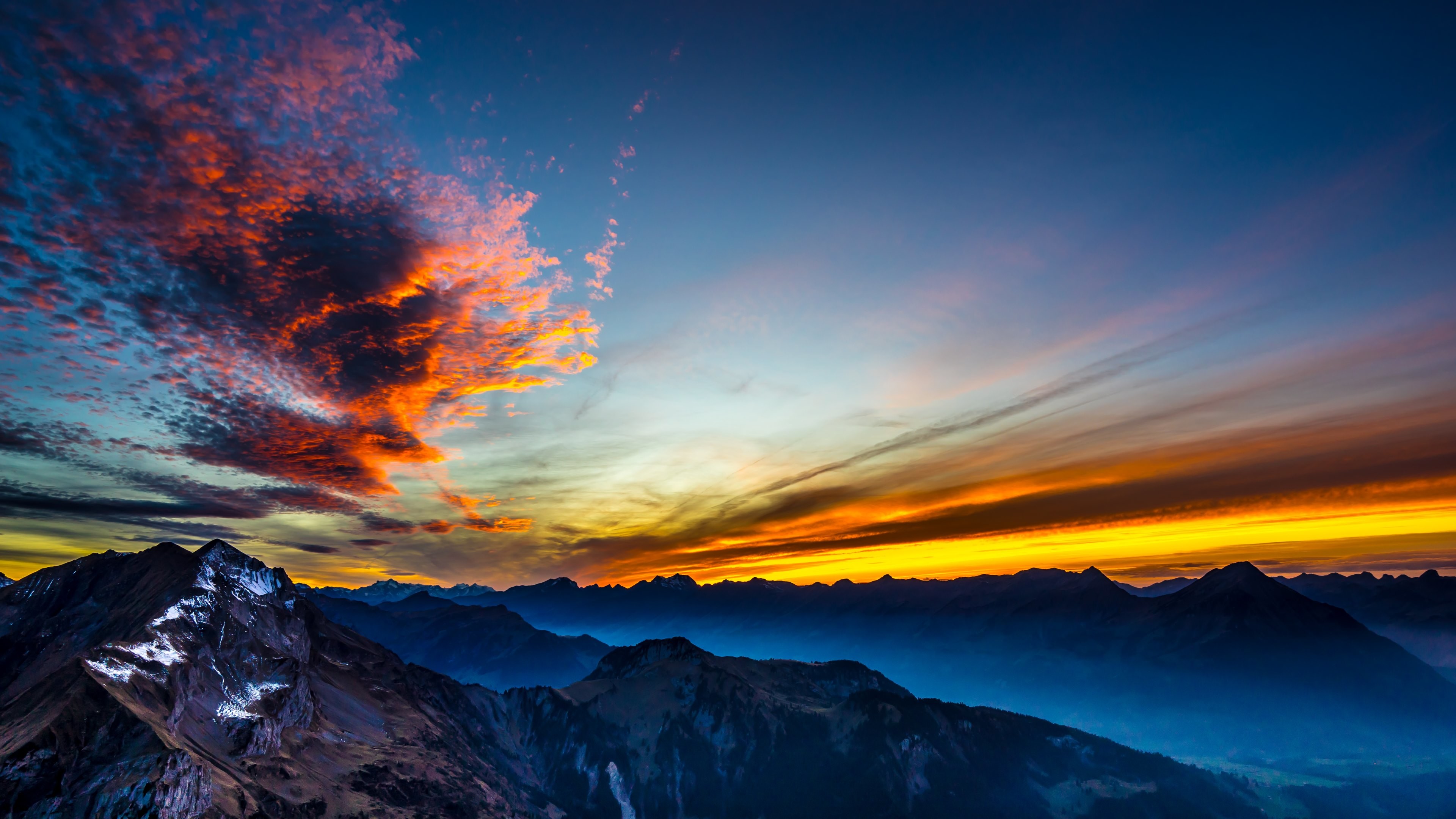 Montagne, Tramonto, Nuvole, Cielo blu, 4K, sfondo per il tuo desktop