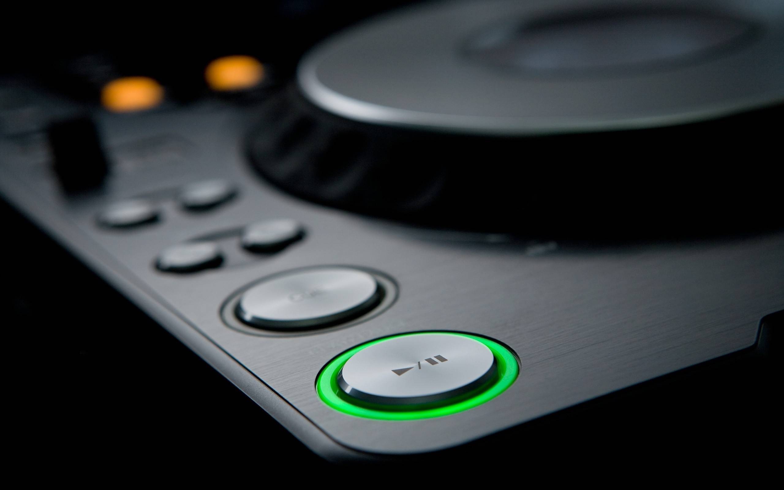 Controller DJ, Pulsante play, Luce verde, Primo piano, 2560x1600, sfondo per PC