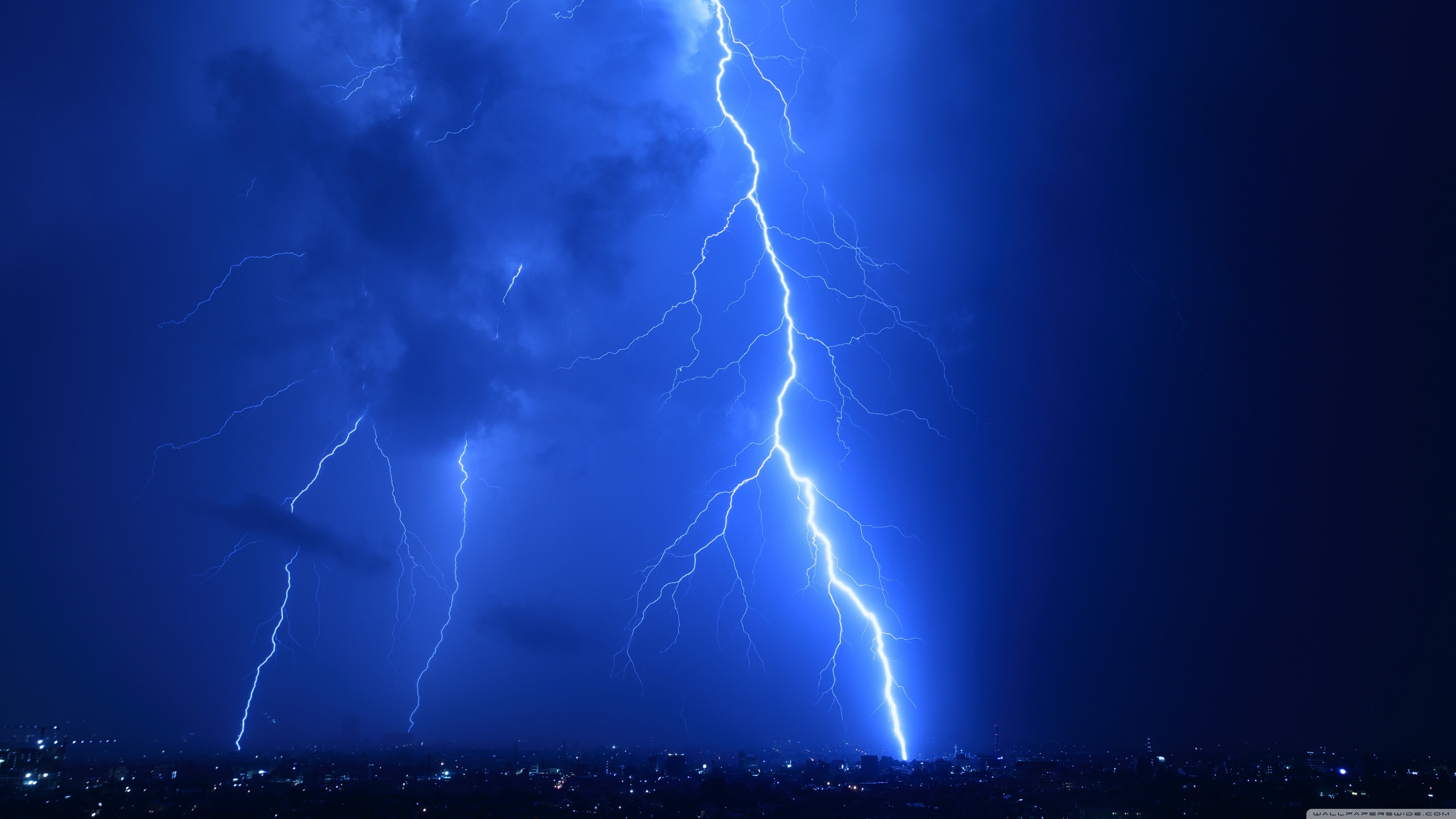 Fulmine, Temporale, Notte, Blu, 4K, wallpaper desktop
