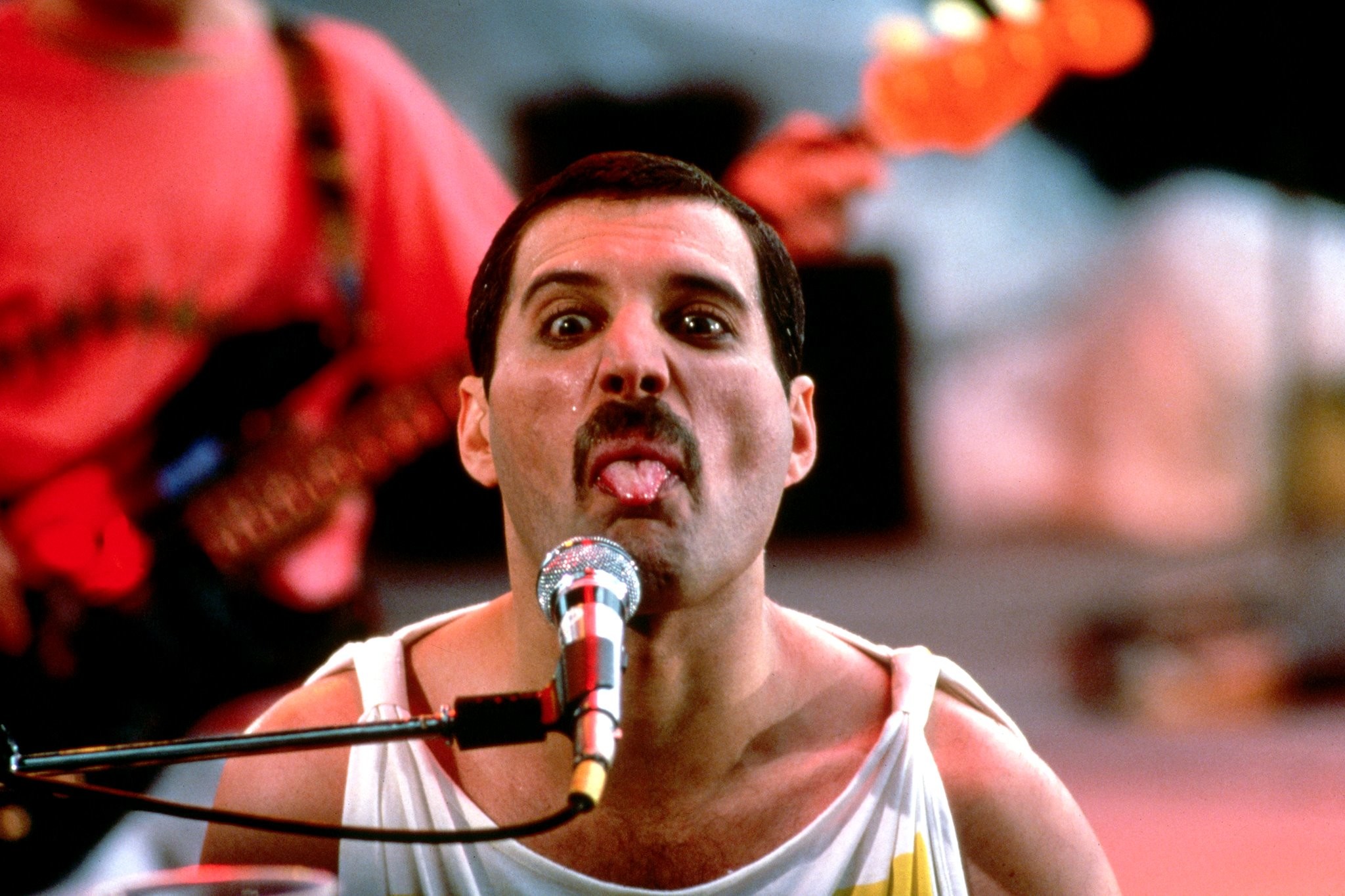 Freddie Mercury, Queen, Linguaccia, Microfono, Concerto, Full HD, sfondo per PC e portatile